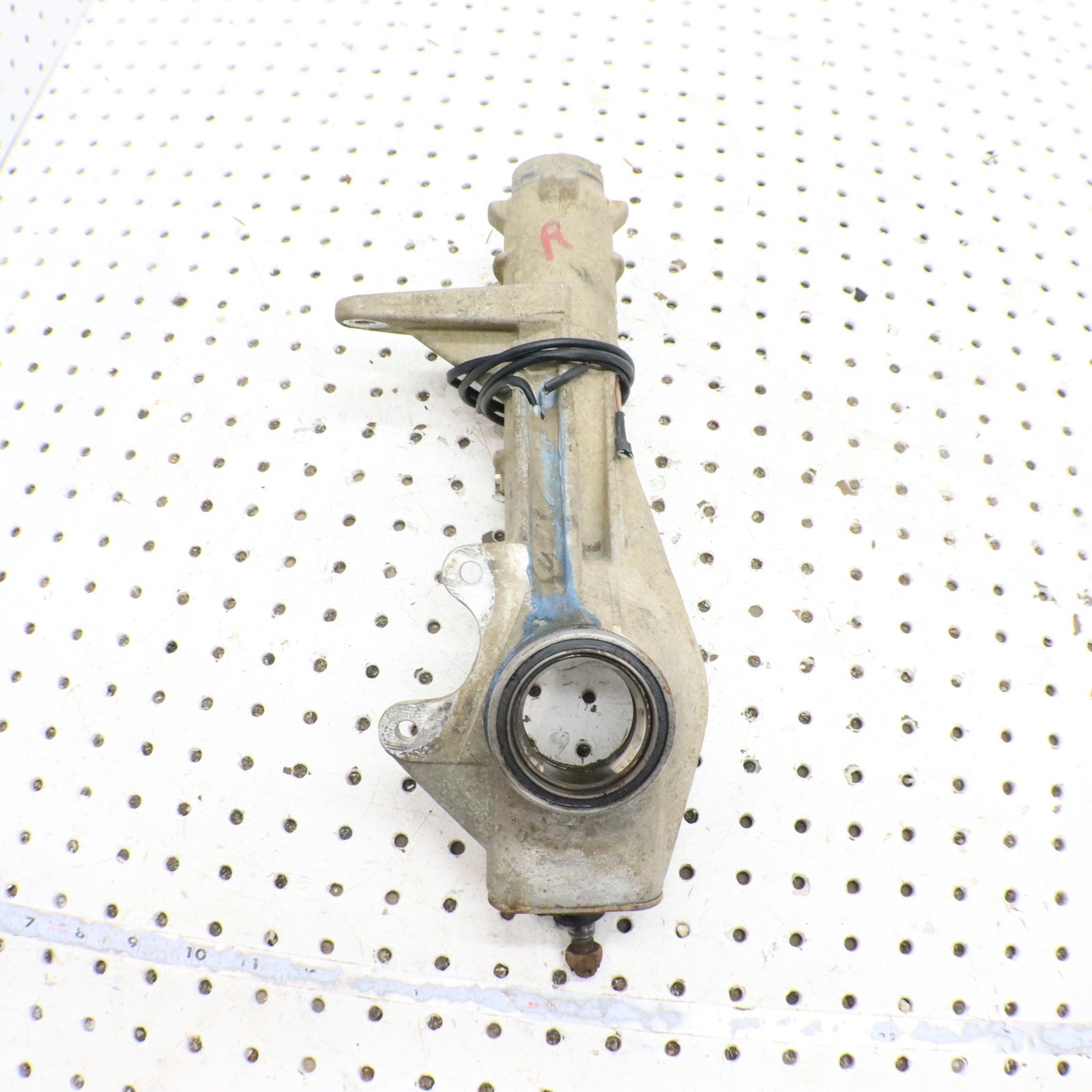 1995 Polaris Xplorer 400 Front Hub Strut RIGHT 2200599