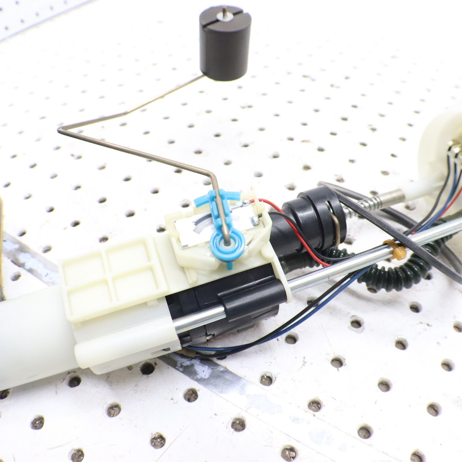 2013 Polaris Ranger Xp 900 Fuel Pump 2521307 2204852