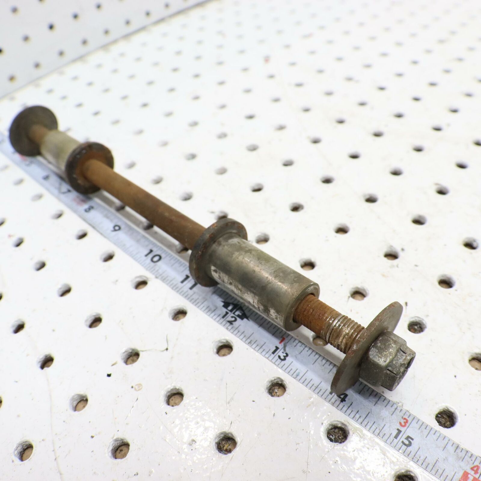 2007 POLARIS IQ 600 REAR SUSPENSION SHAFT  5133365  ; 7518339