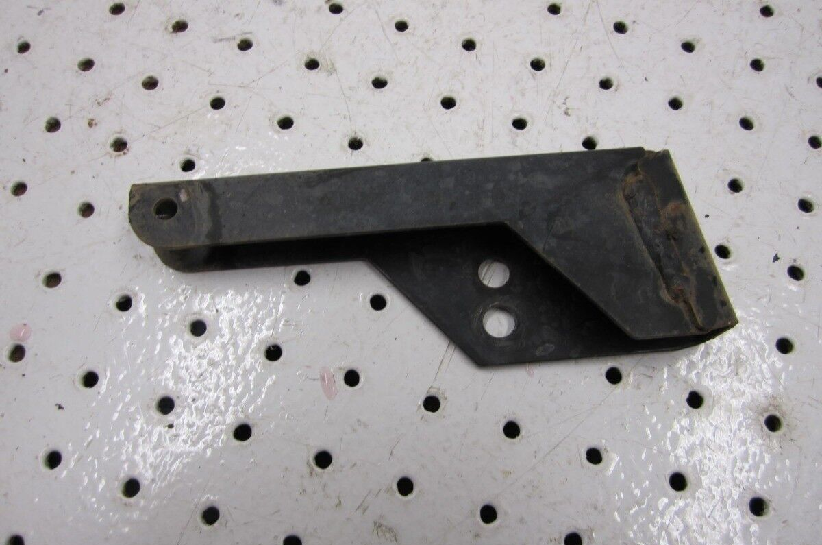 2000 POLARIS MAGNUM 325 2X4 FRONT RACK SUPPORT WELD RIGHT 1040472