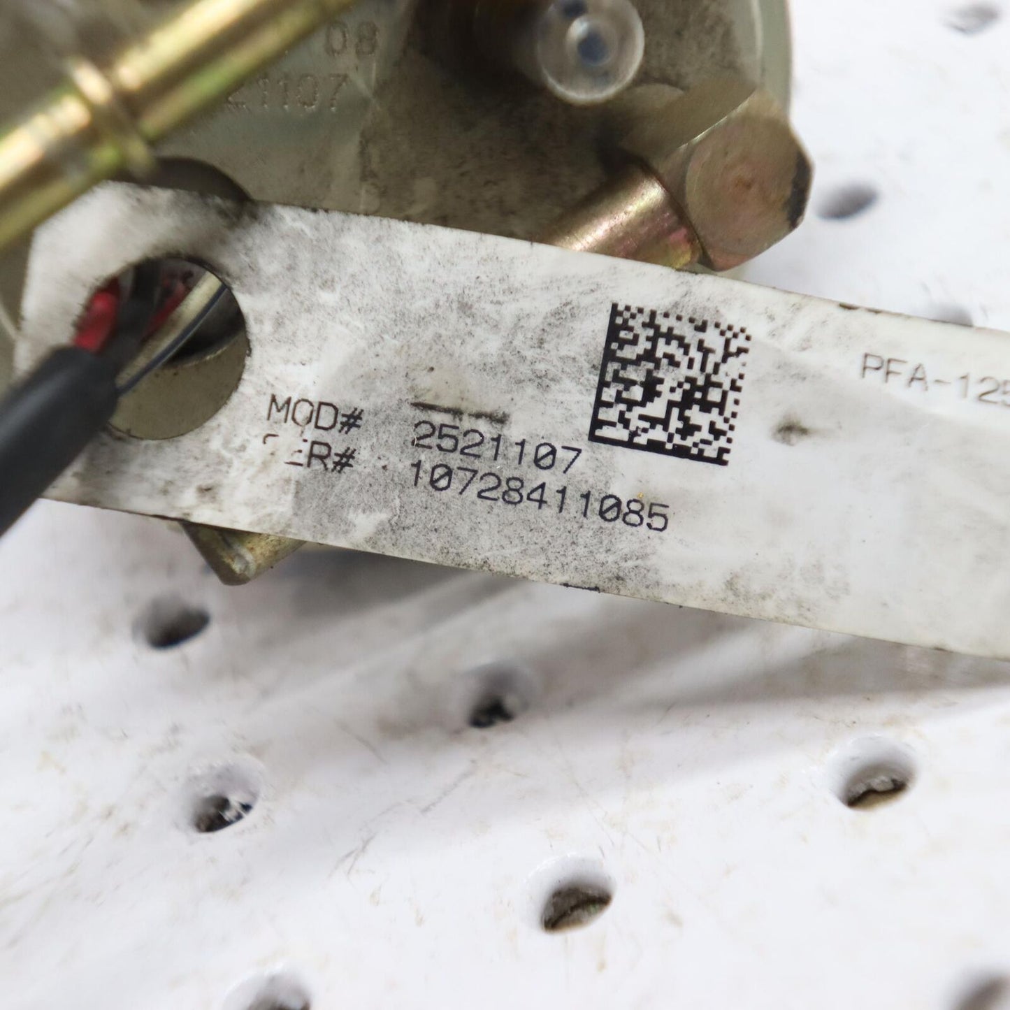 2012 POLARIS SWITCHBACK 800 FUEL PUMP 2521107