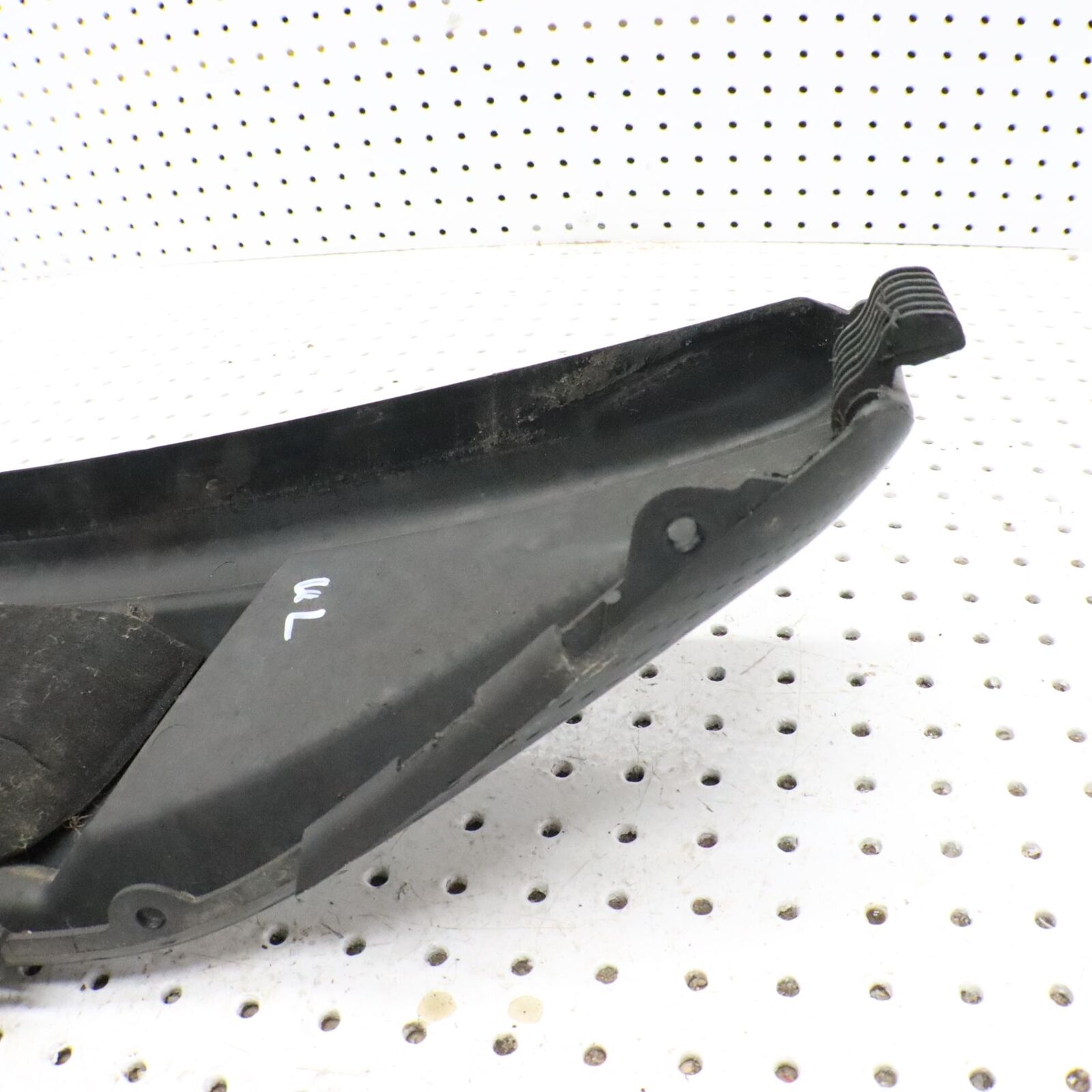 2007 ARCTIC CAT F5 LEFT SIDE PANEL COVER UPPER 2718-313; 2718-289