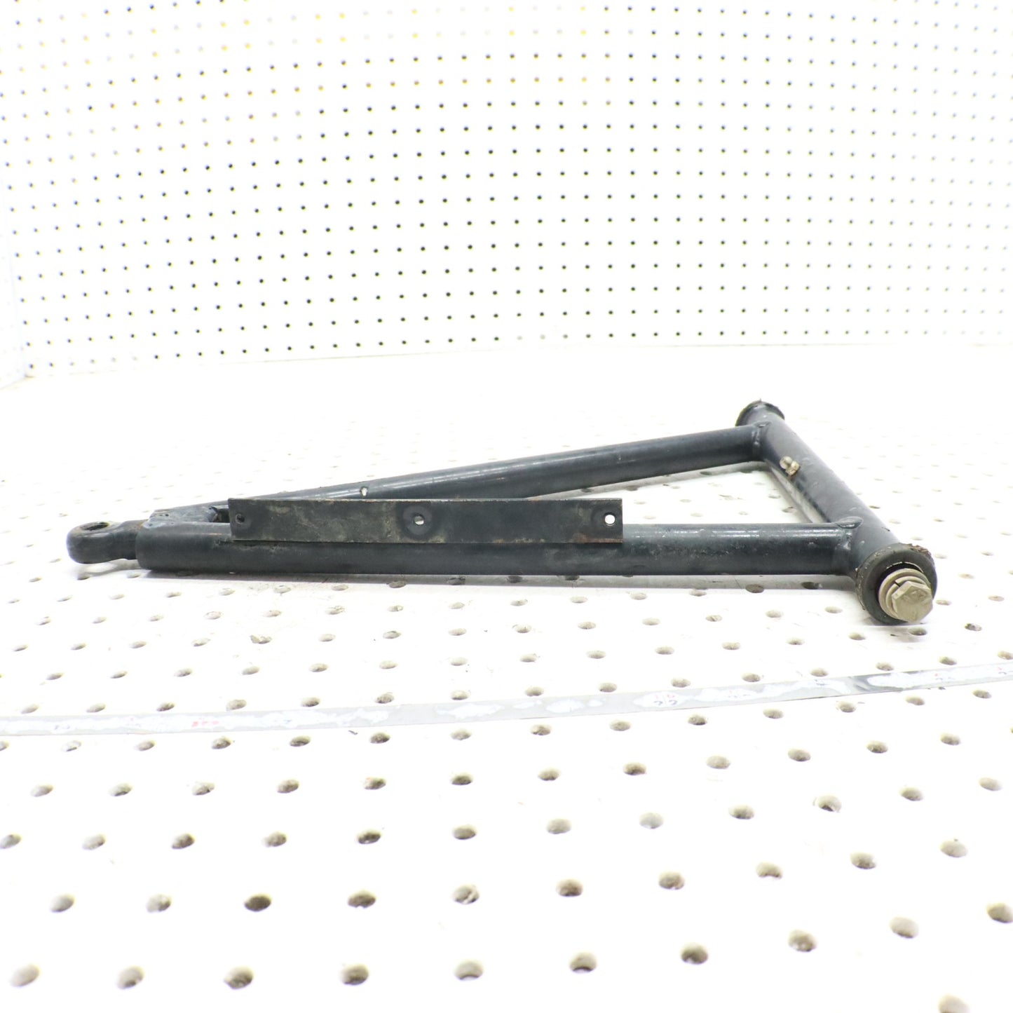 2012 Polaris Sportsman 500 Front Lower Right Control A Arm 2202907