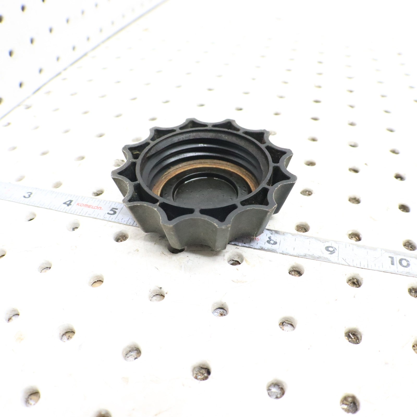 1995 Polaris Xplorer 400 Gas Tank Cap Cover Lid 5430725