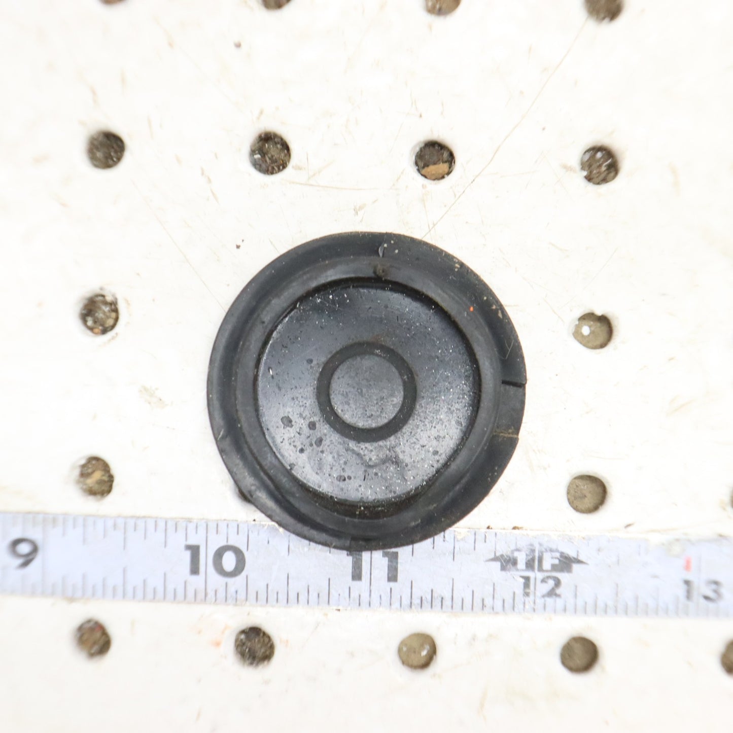 2009 Arctic Cat Crossfire R 8 Idler Wheel Bogie Wheel Cap 1604-952