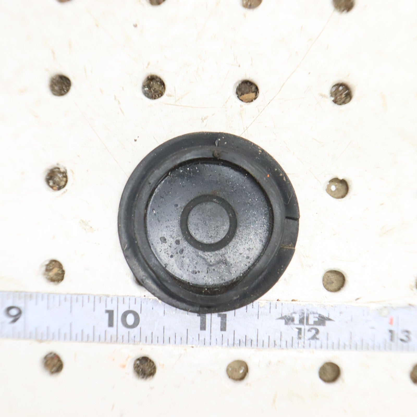 2009 Arctic Cat Crossfire R 8 Idler Wheel Bogie Wheel Cap 1604-952