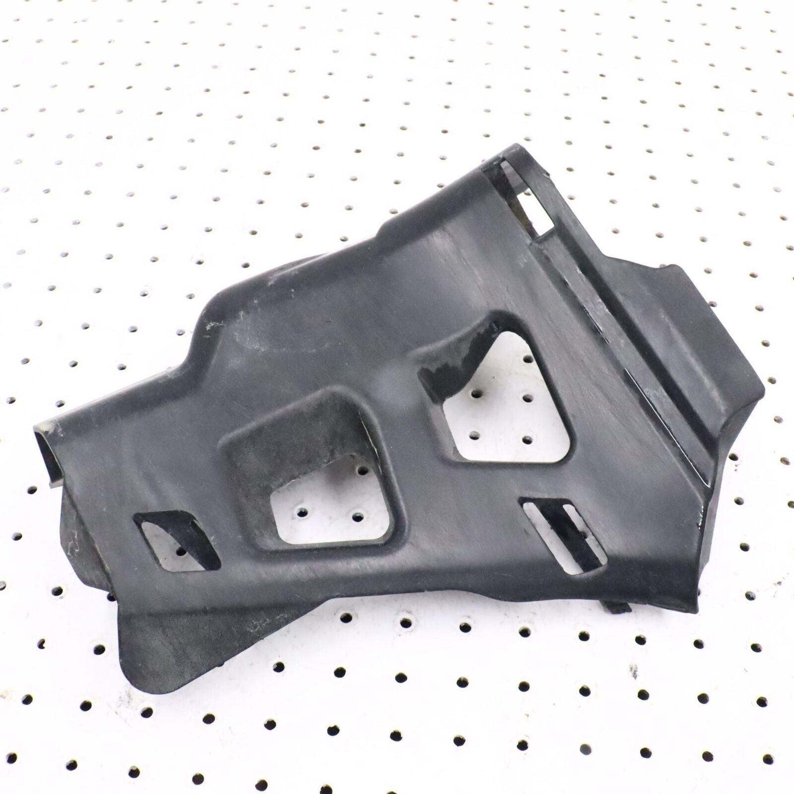 2013 YAMAHA GRIZZLY 700 FRONT RIGHT ARM GUARD 1HP-F3133-00-00 