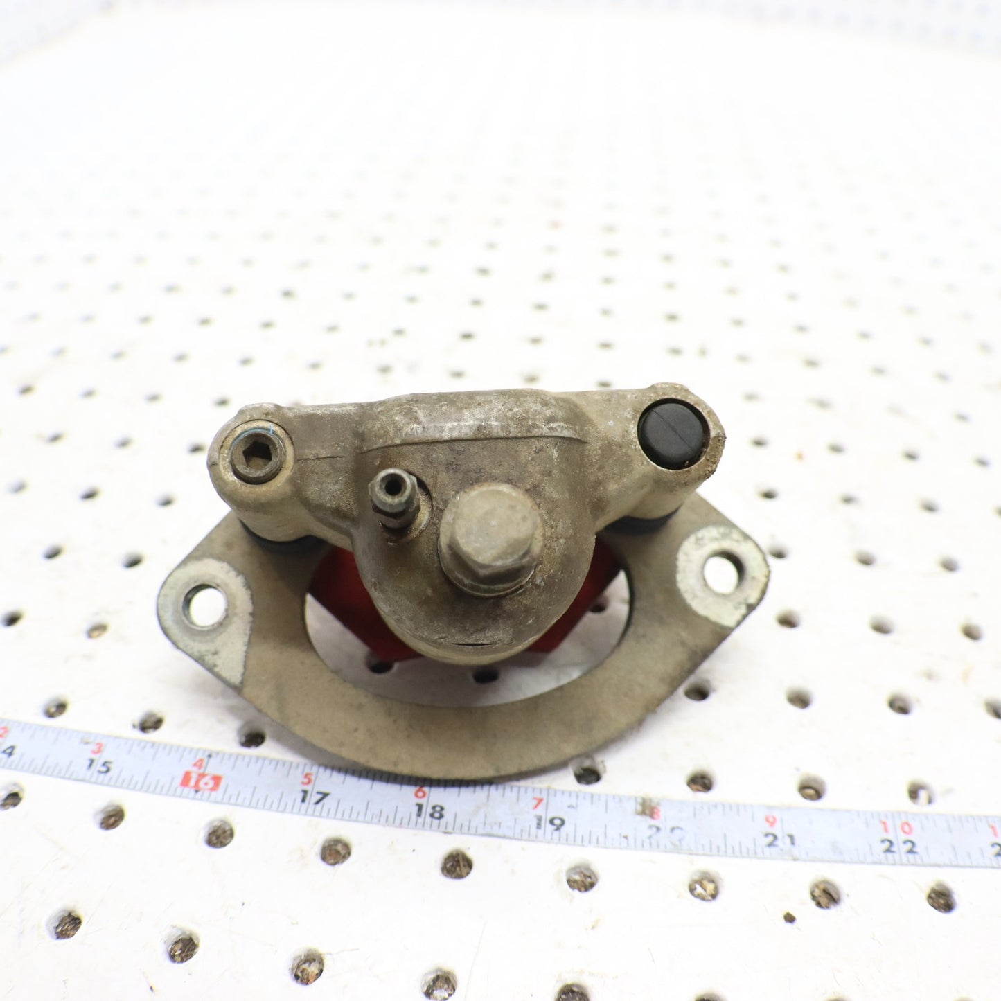 2009 Polaris Sportsman Xp 850 Brake Caliper Front RIGHT 1911151