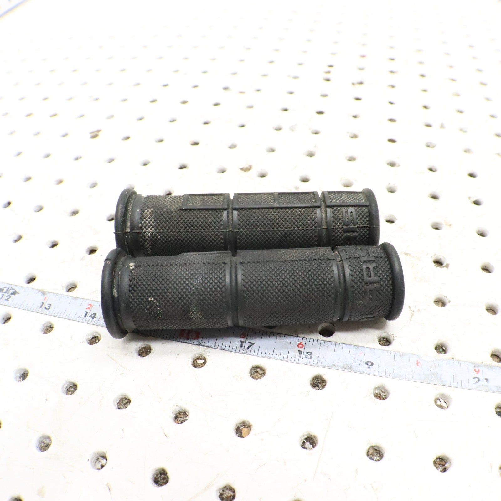 2016 Polaris Sportsman 570 Handlebar Grips 5413578-070