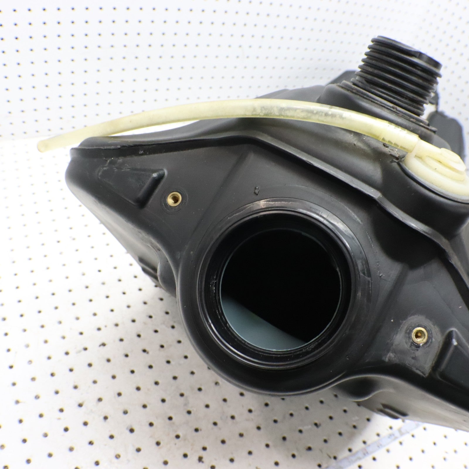 2016 Polaris Rush 800 Gas Tank Fuel Tank 2521341; 2521340