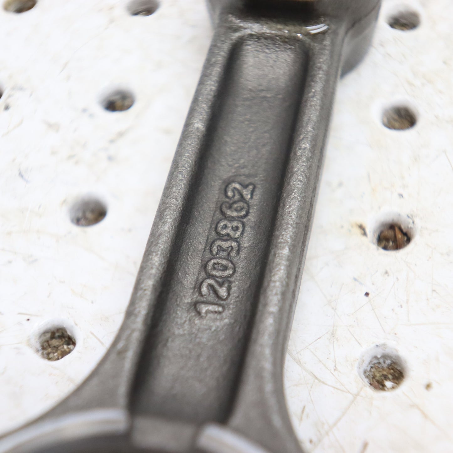 2009 Polaris Sportsman Xp 850 Connecting Rod 2203927; 2204634