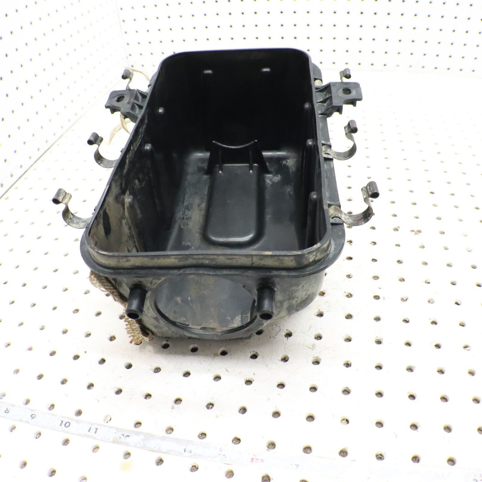 2012 Polaris Sportsman 500 Airbox Air Intake Filter Box 5438552