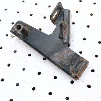2000 POLARIS SPORTSMAN 500 FRONT LEFT RACK SUPPORT 1013210-067; 1040554-067