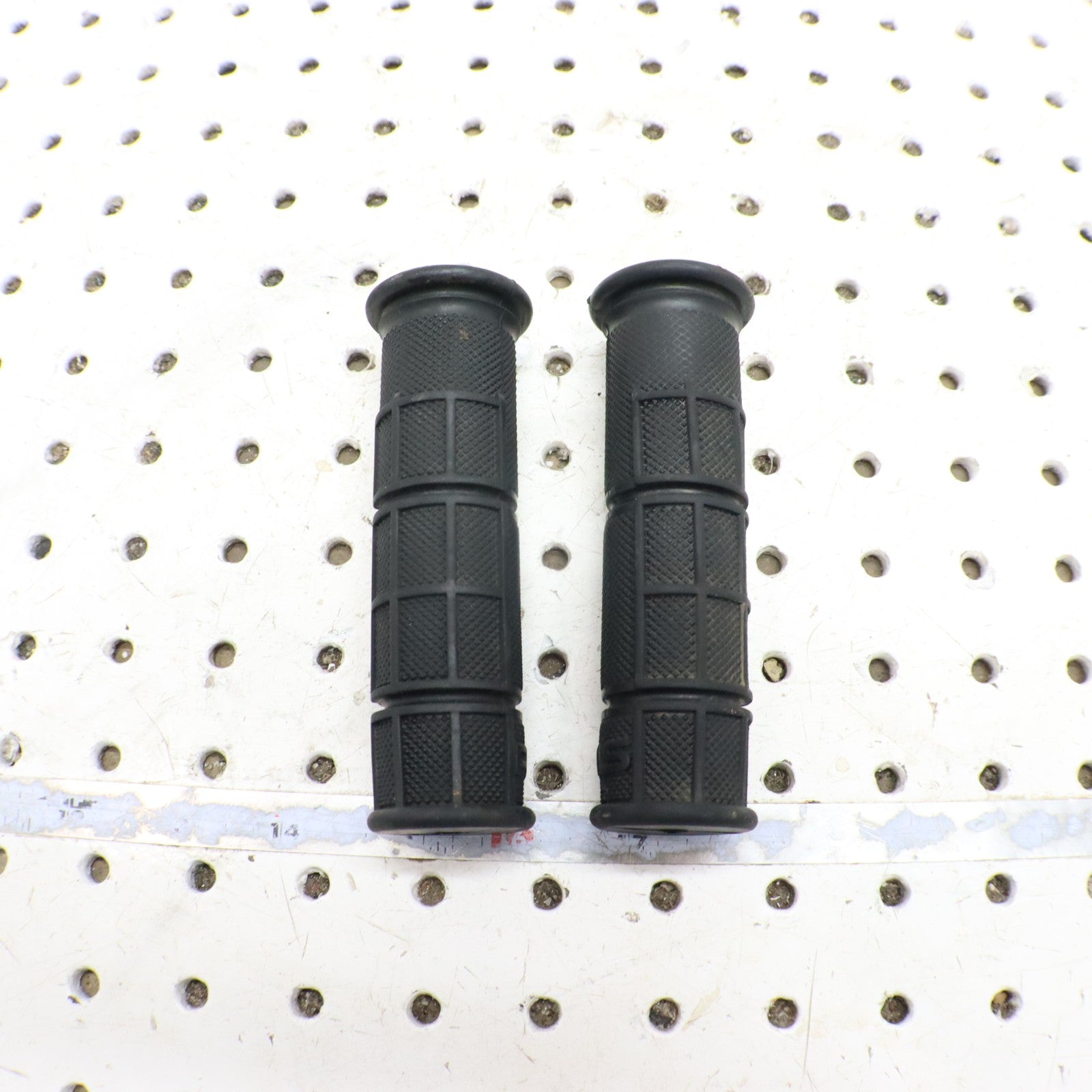 2012 Polaris Sportsman 500 Handlebar Grips 5413578-070
