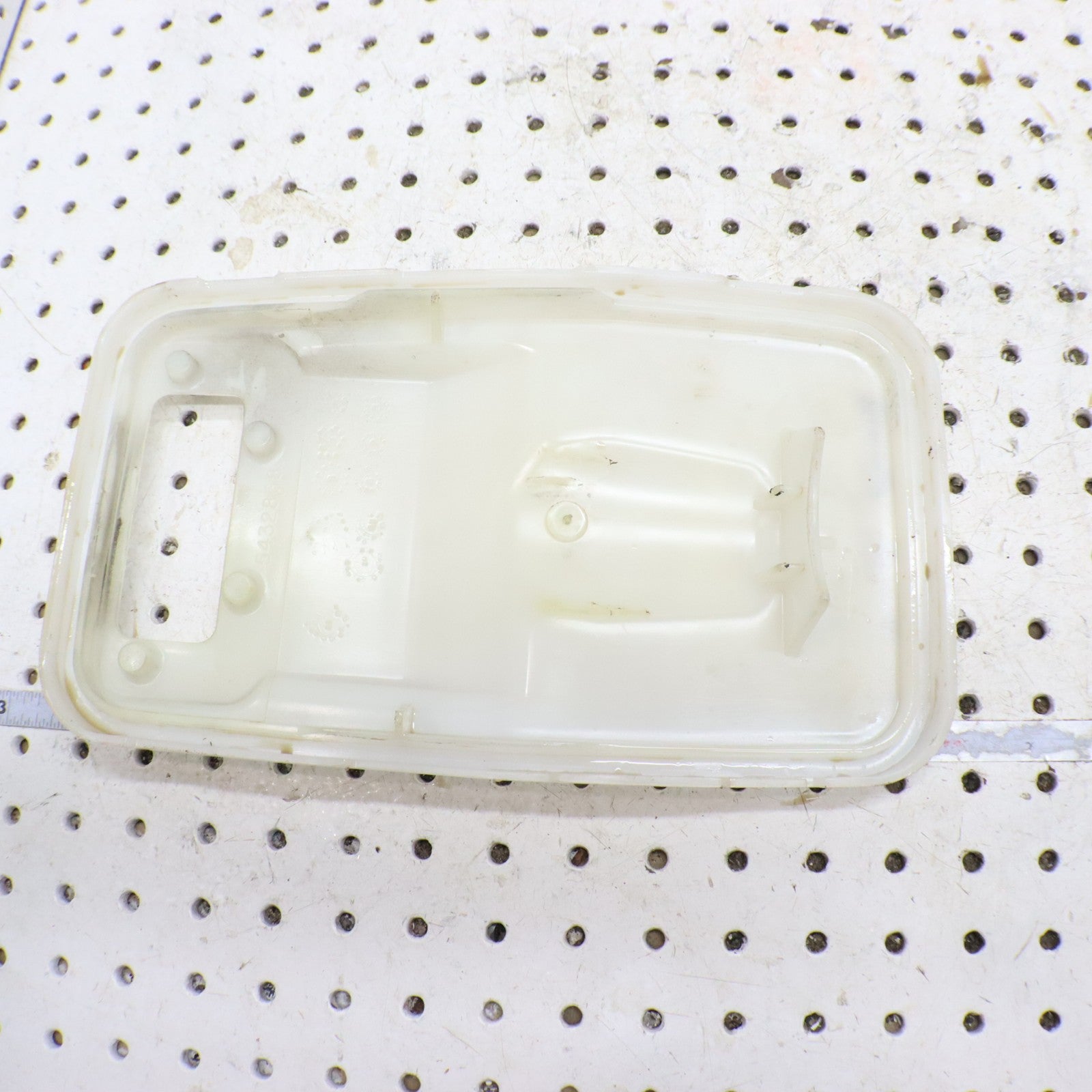 2012 Polaris Sportsman 500 Airbox Air Box  Lid Cover Cap 5432868