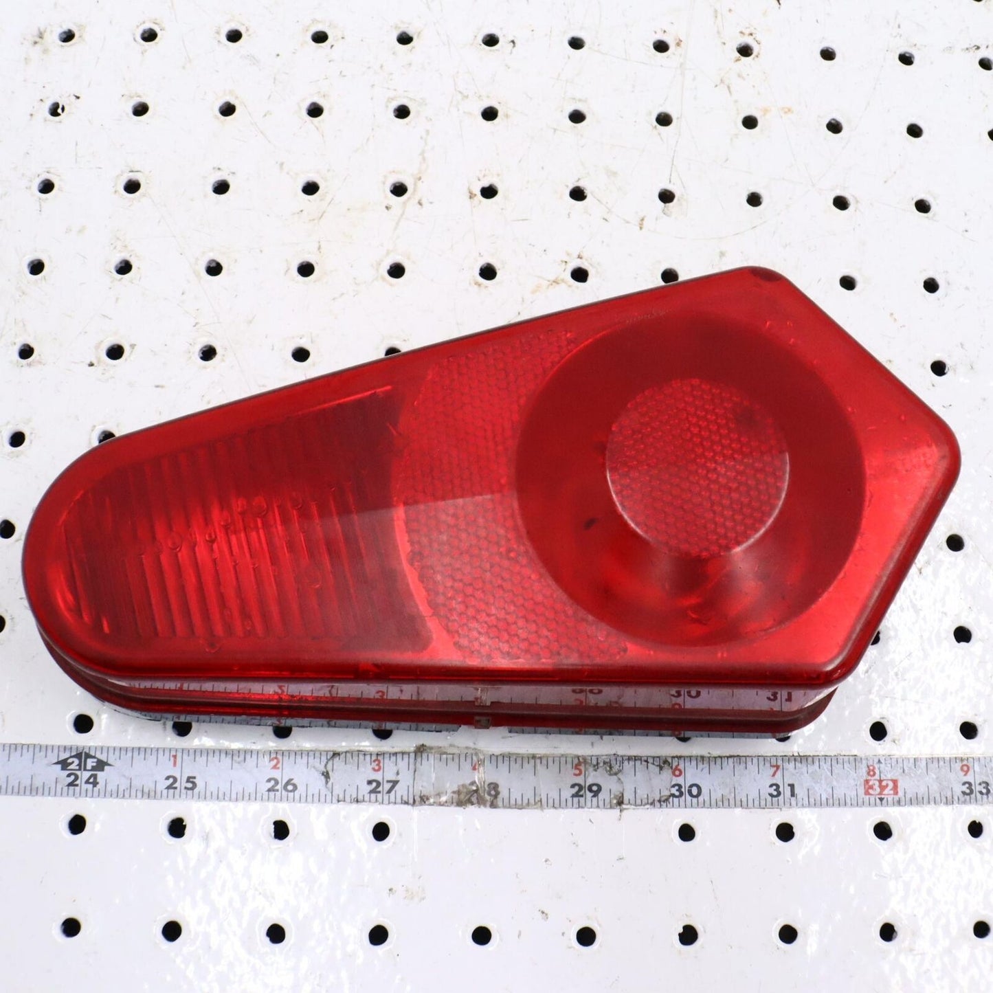 2013 POLARIS SPORTSMAN 550 LEFT REAR TAIL TAILLIGHT BACK BRAKE LIGHT 2411153