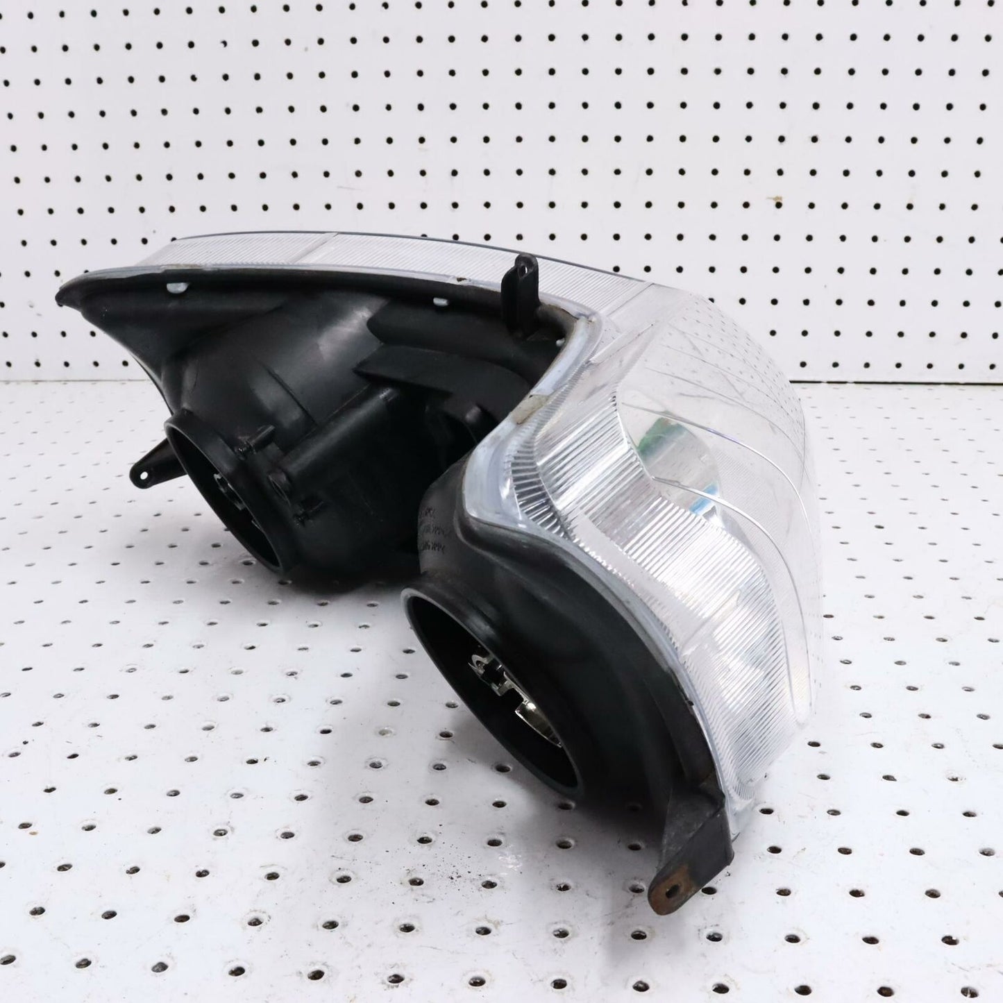 2007 POLARIS IQ 600 FRONT HEAD LIGHT LAMP HEADLIGHT 2410397
