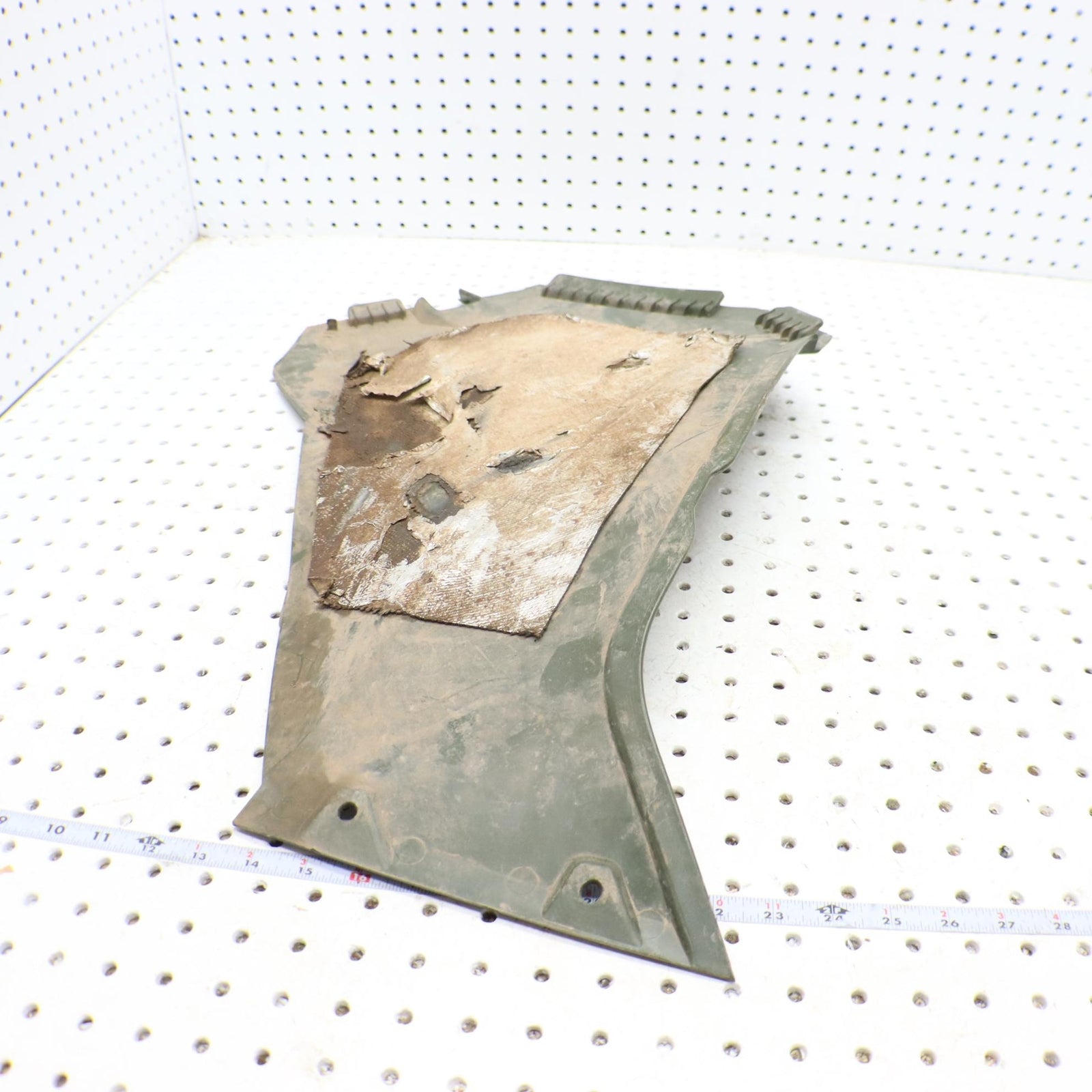 2014 Polaris Sportsman 570 Side Panel Cover Right 2636441-498 SMALL MELT SPOT