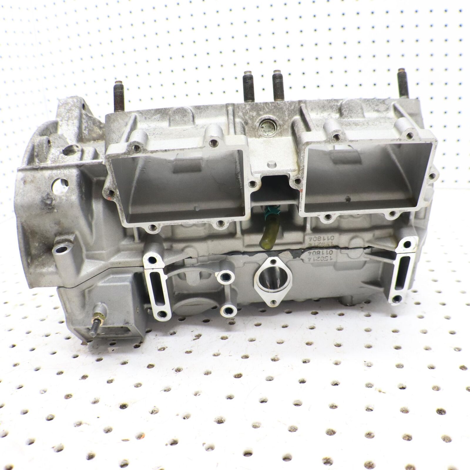 2016 ARCTIC CAT XF 6000 CRANK CASE CRANKCASE ENGINE CASE 1901-001