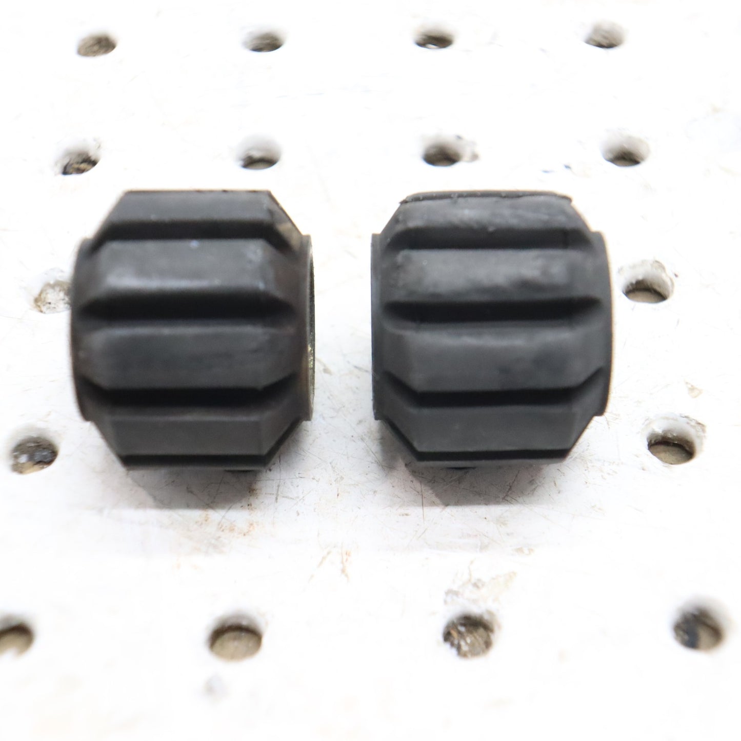 2016 Polaris Rush 800 Motor Engine Mount Rubber Damper 3022698; 3023291 QTY 2