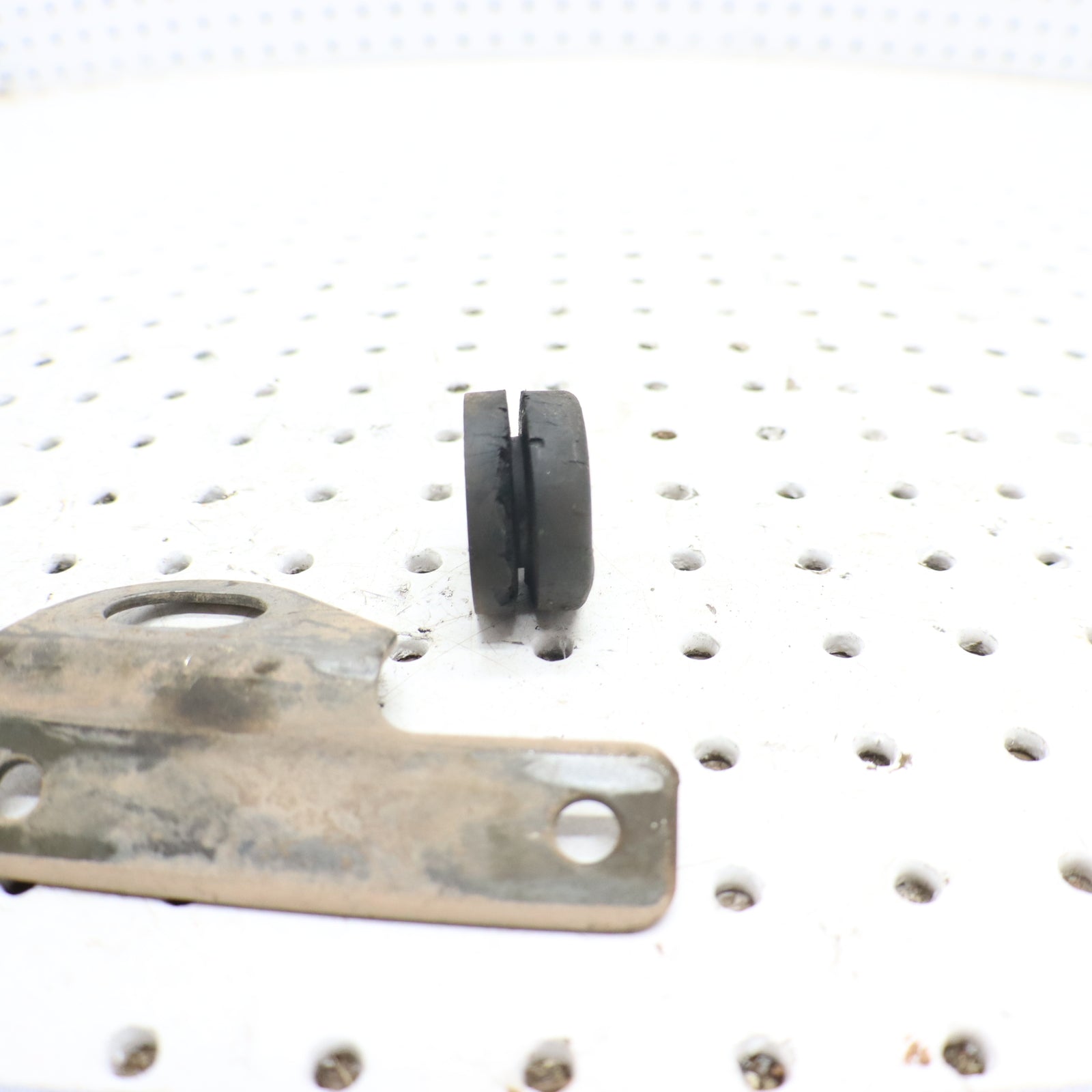 2014 Polaris Sportsman 570 Exhaust Mount Rubber Damper 5241663 5410436 5241663 