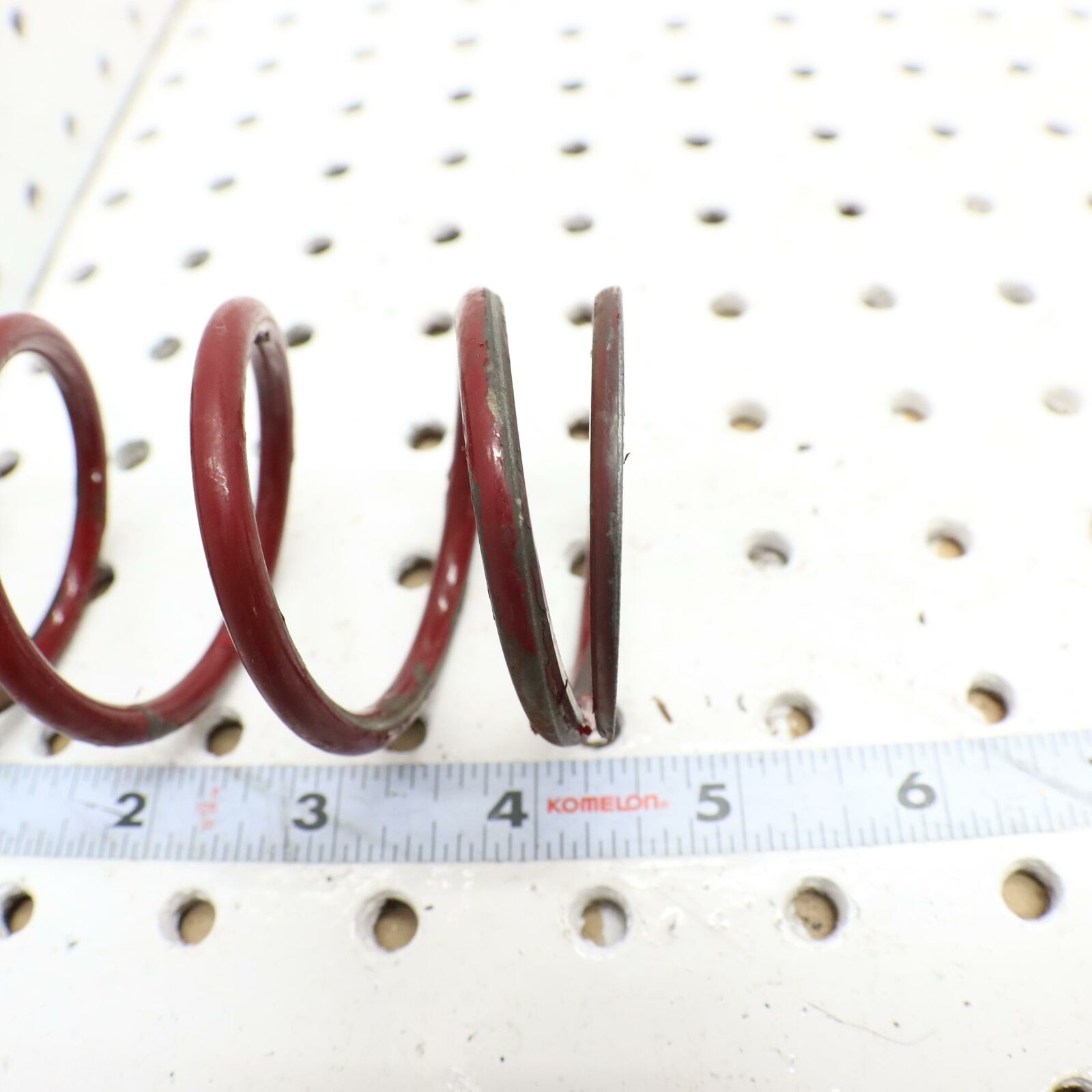 2006 POLARIS RMK 700 CLUTCH SPRING MAROON COLORED NOT STOCK SPRING 