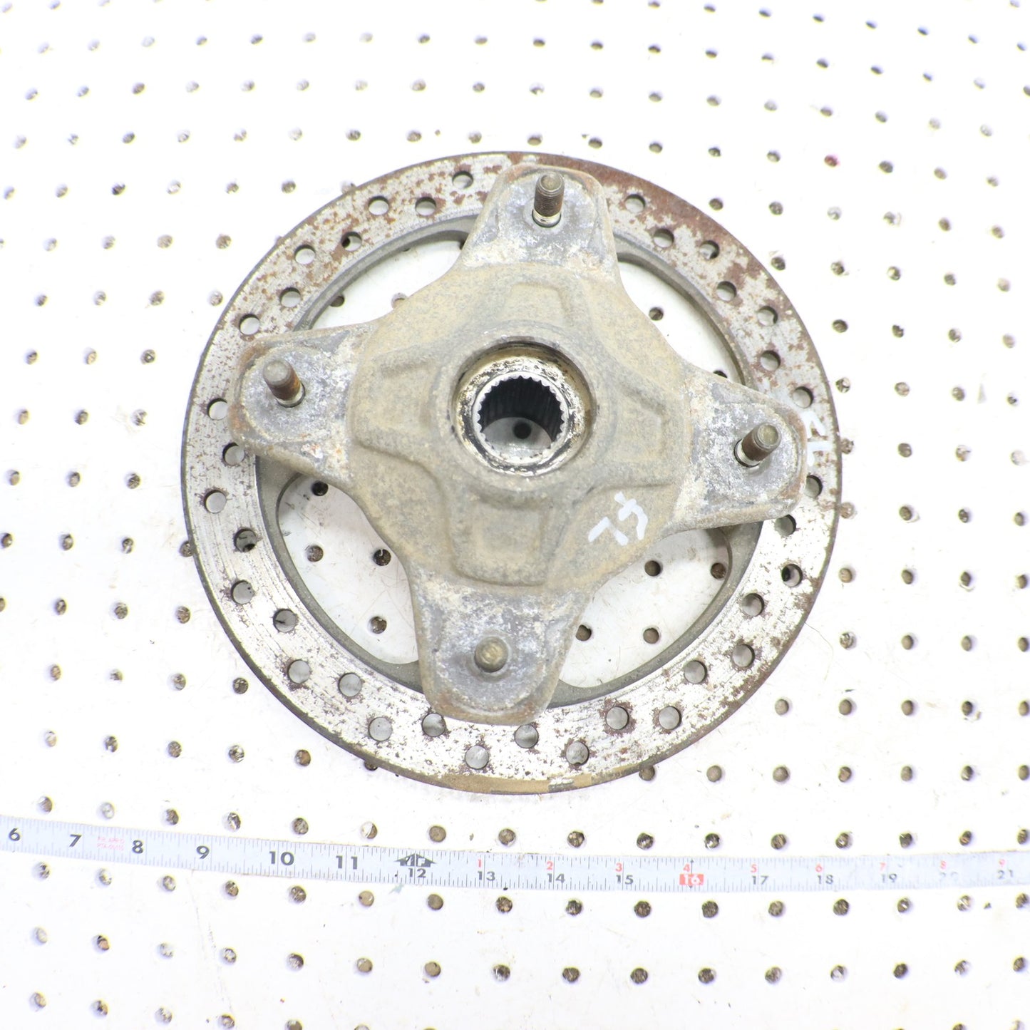 2009 Polaris Sportsman Xp 850 Wheel Hub FRONT 5135499; 5136946 