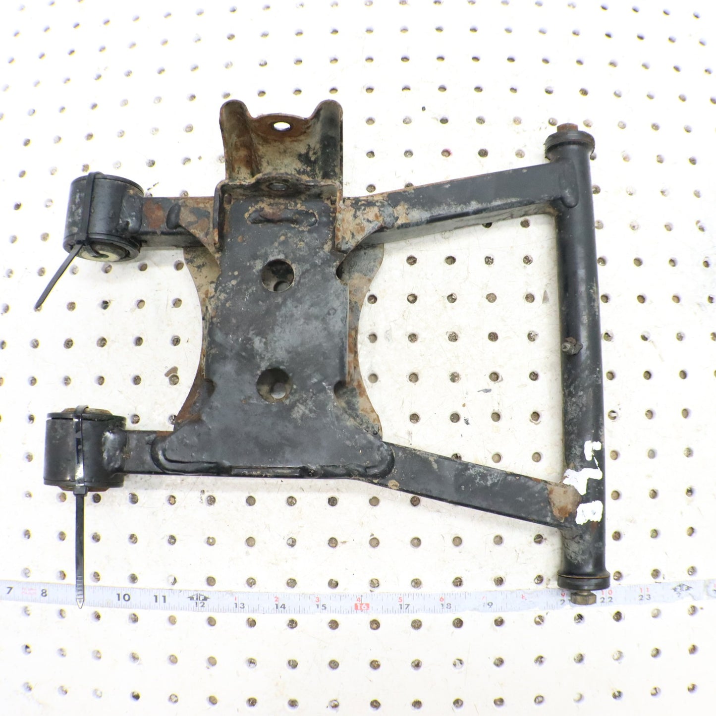 2008 Polaris Sportsman 800 Lower Left Rear Control A Arm  1015888-067