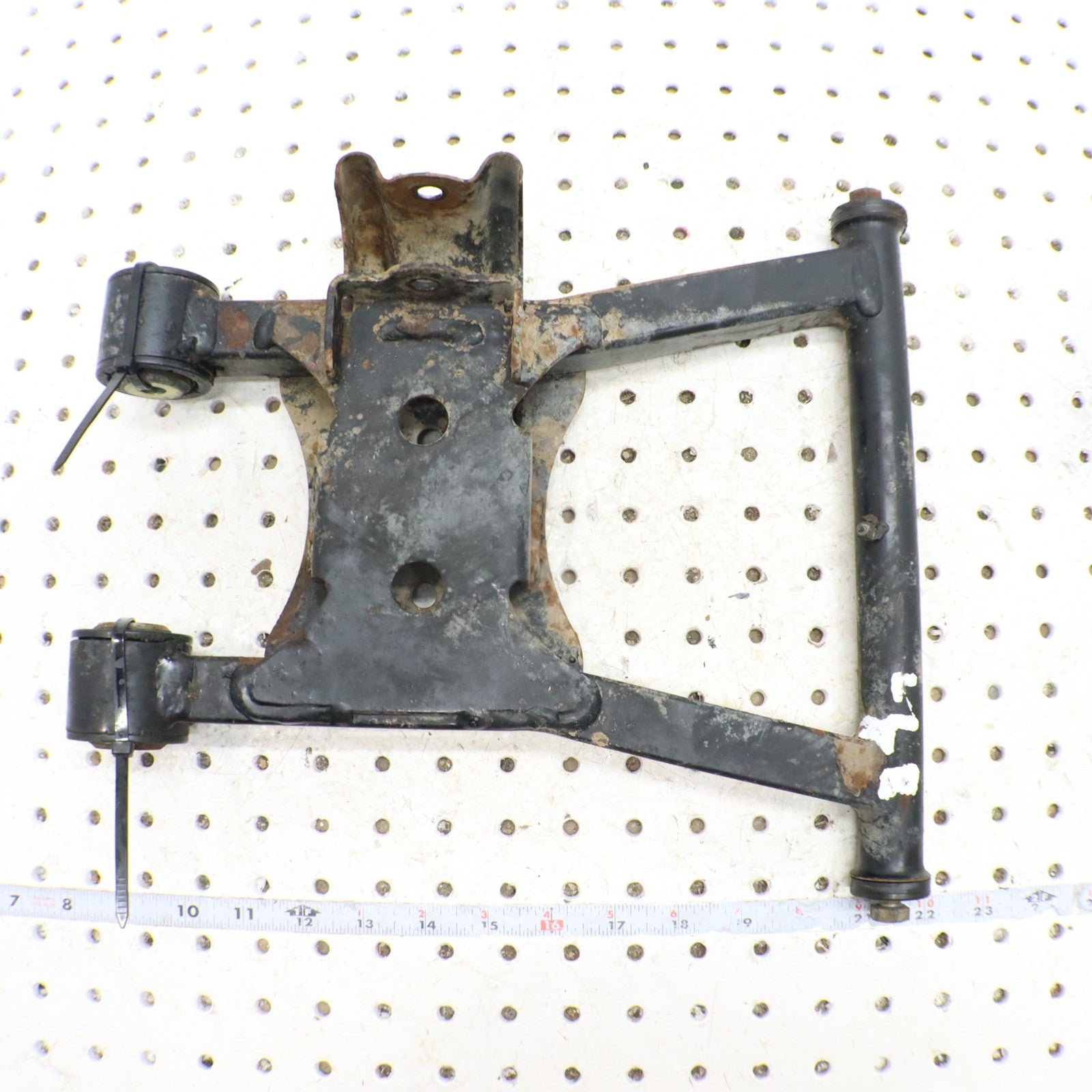 2008 Polaris Sportsman 800 Lower Left Rear Control A Arm  1015888-067