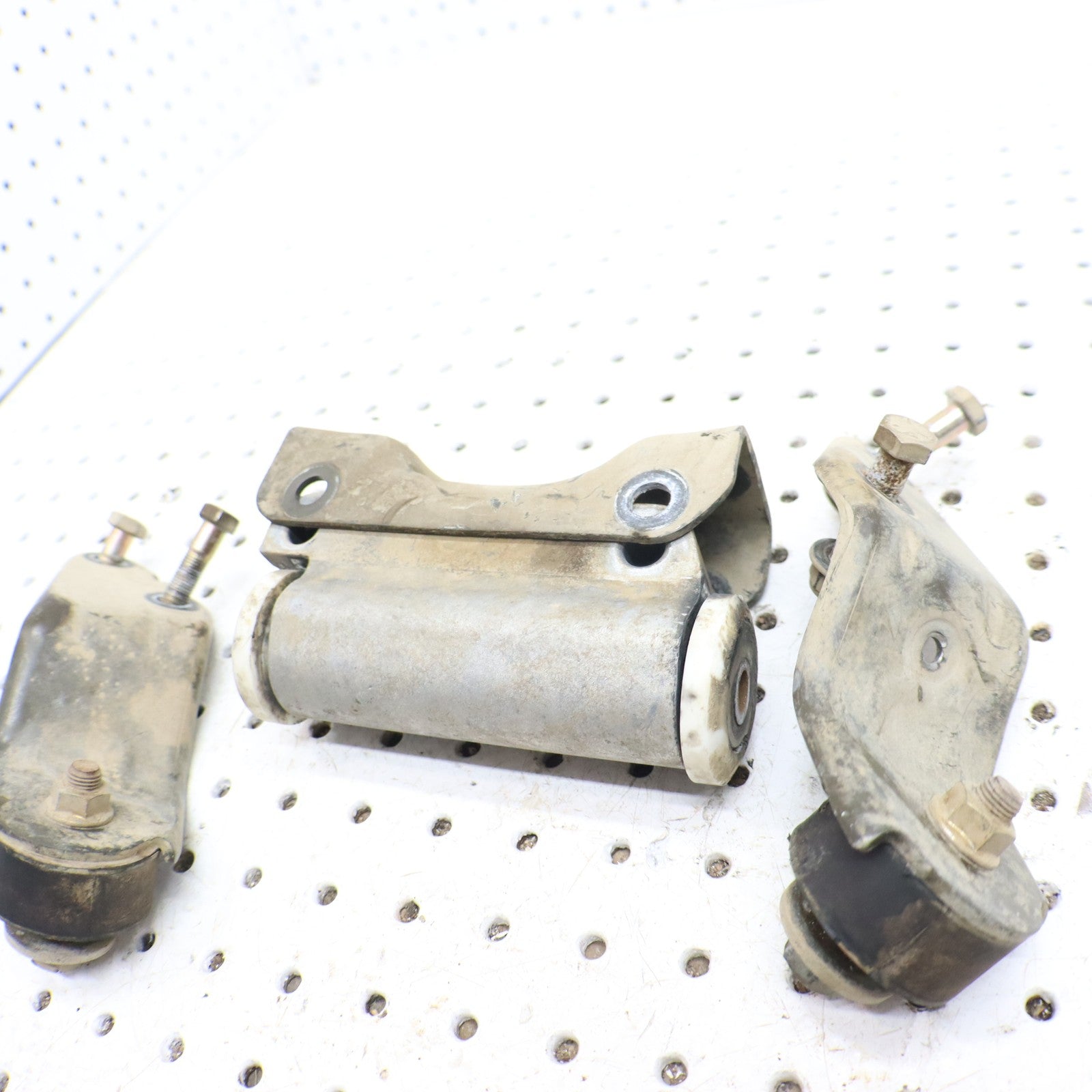 2016 Polaris Sportsman Sp 570 Engine Motor Mount 5633144 5256926 3022071 5259038