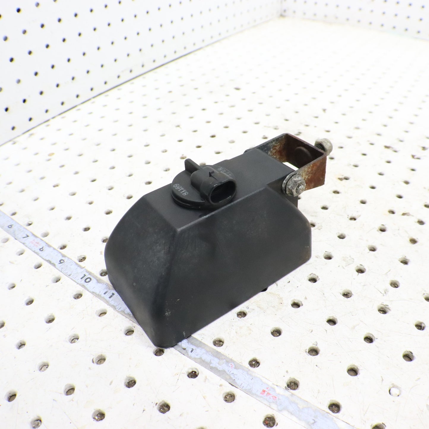 2003 Polaris Sportsman 600 Headlight Head Light Bumper LH 2431014
