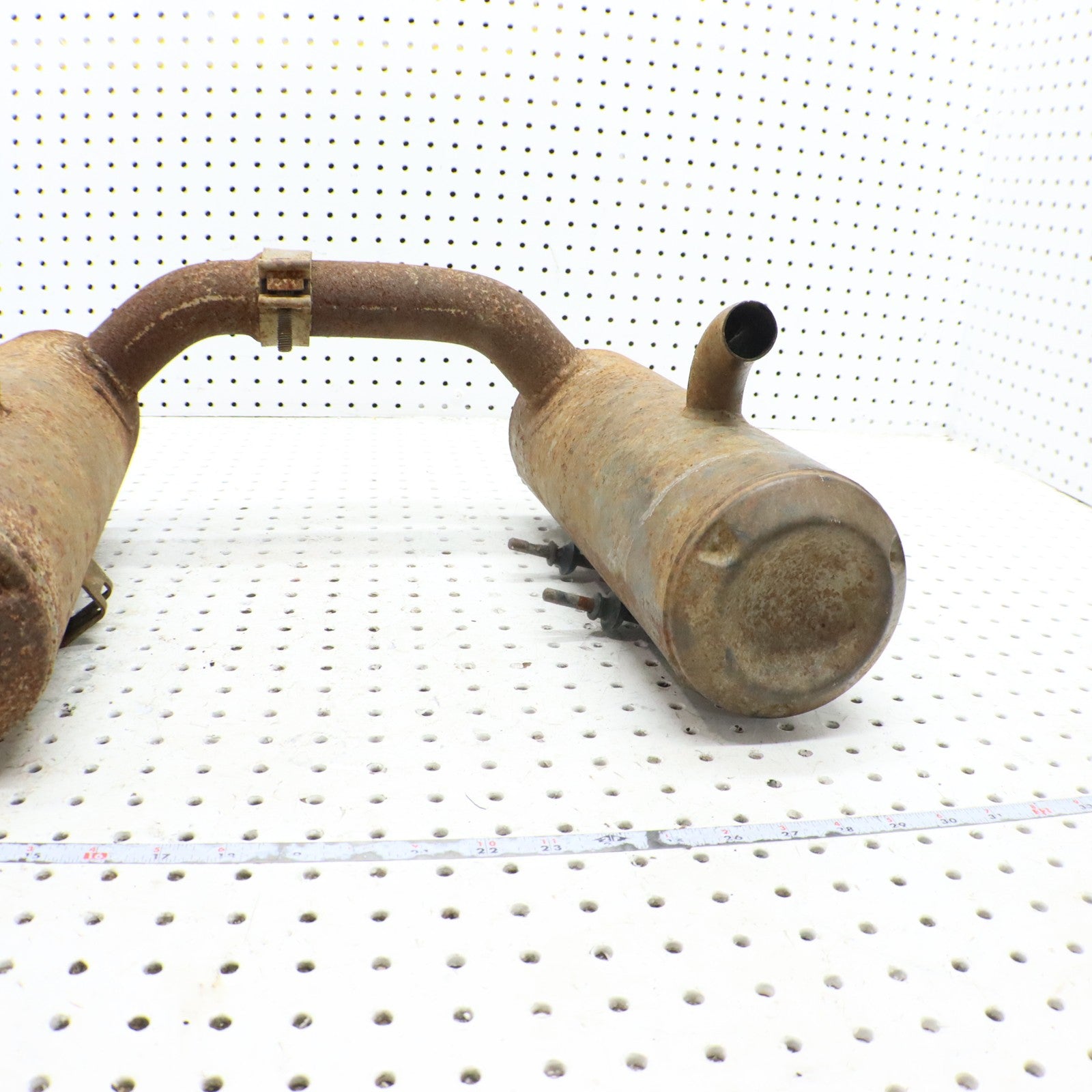 2009 Polaris Sportsman 800 Exhaust Muffler L & R 1261735-489; 1261799-489 