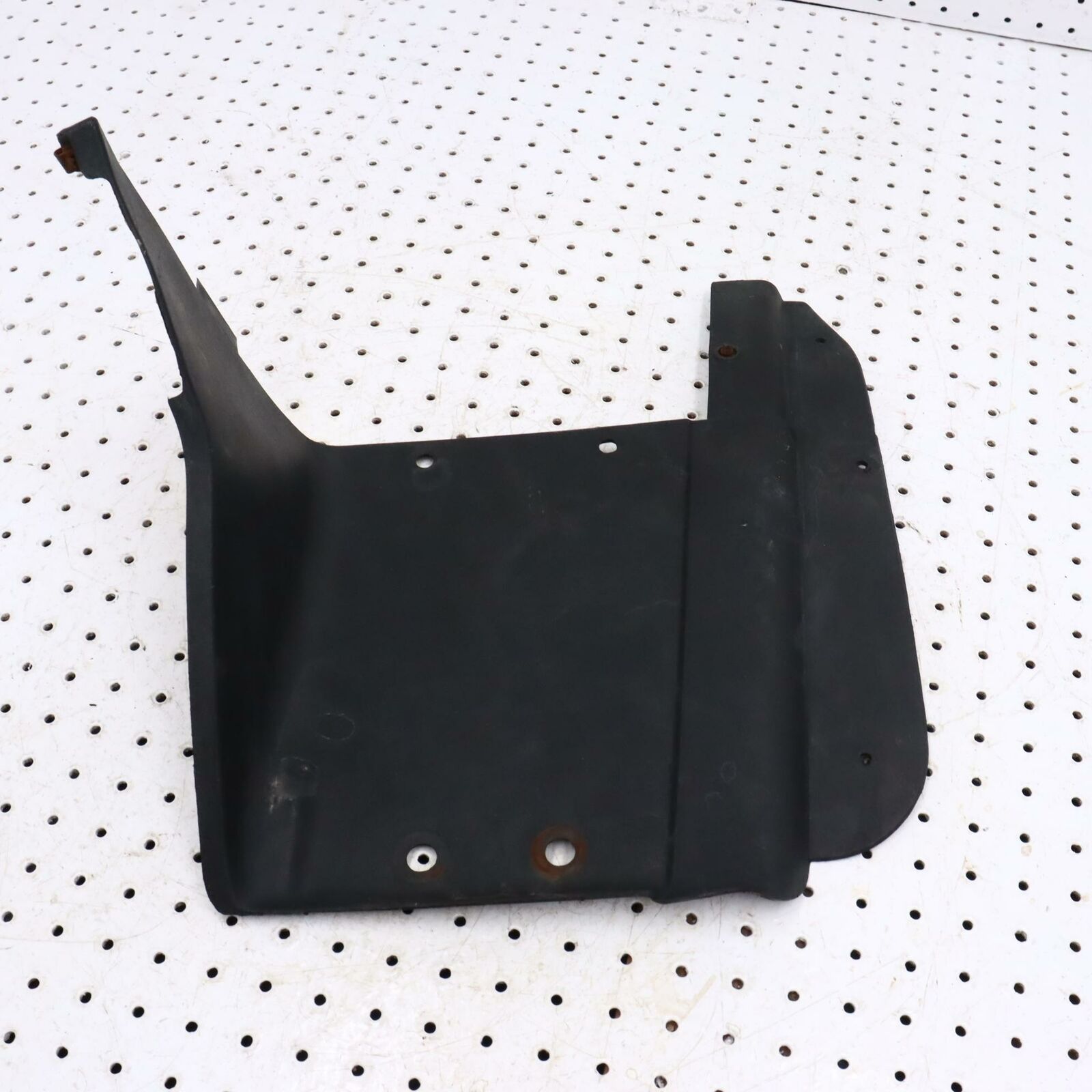 2004 ARCTIC CAT 650 LEFT REAR FENDER FLARE MUD GUARD  1506-372
