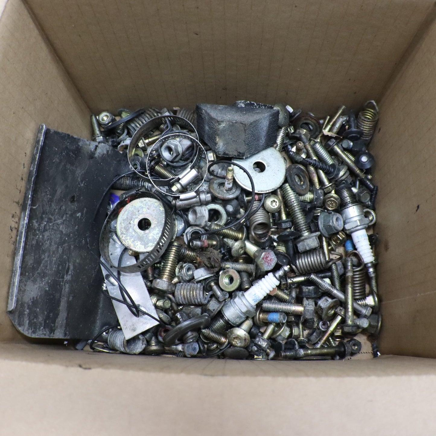 2007 Polaris Iq 600 Hardware Nuts Bolts Fasteners Random