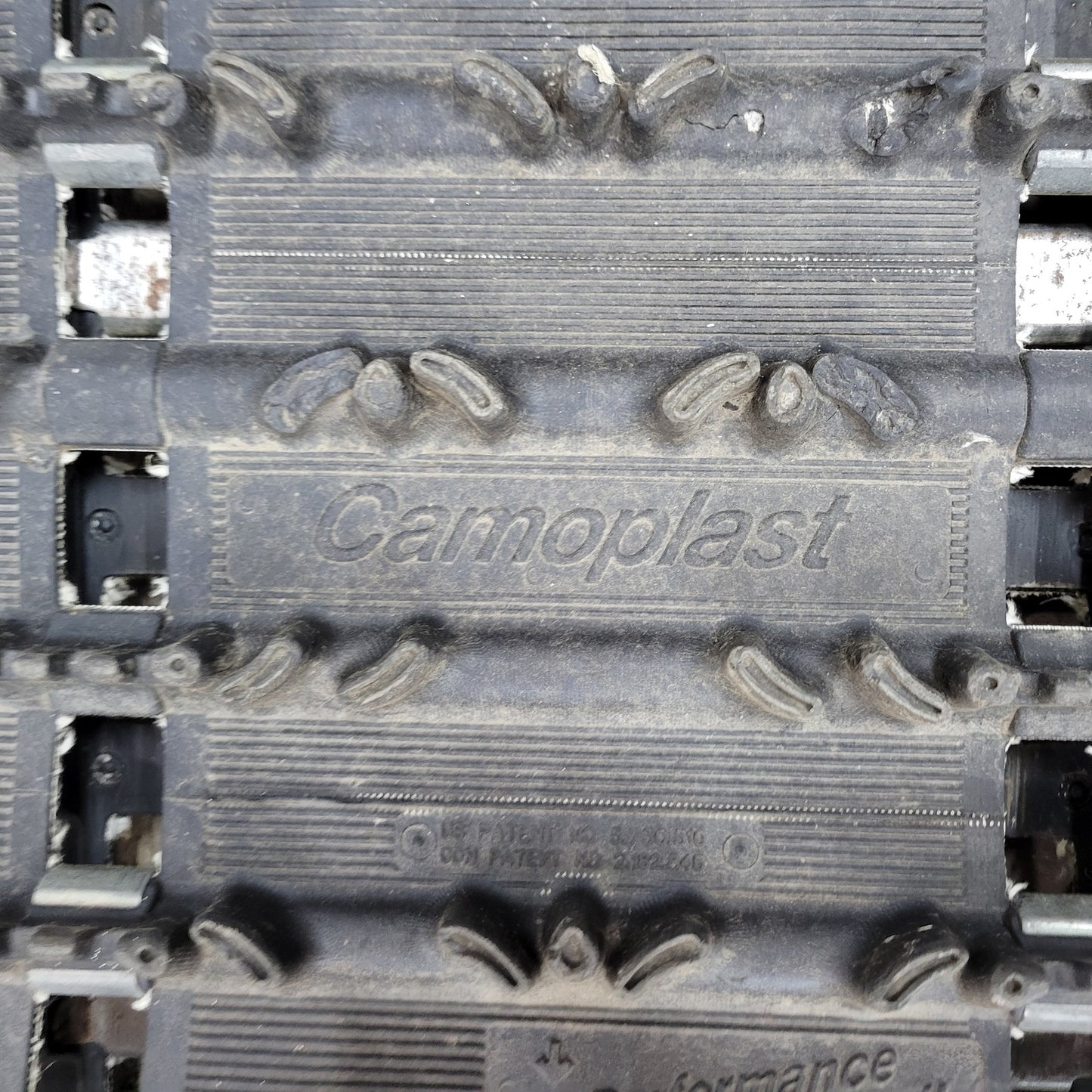 2009 Arctic Cat Crossfire R 8 128 x 14 x 1 Hacksaw Track 2602-047