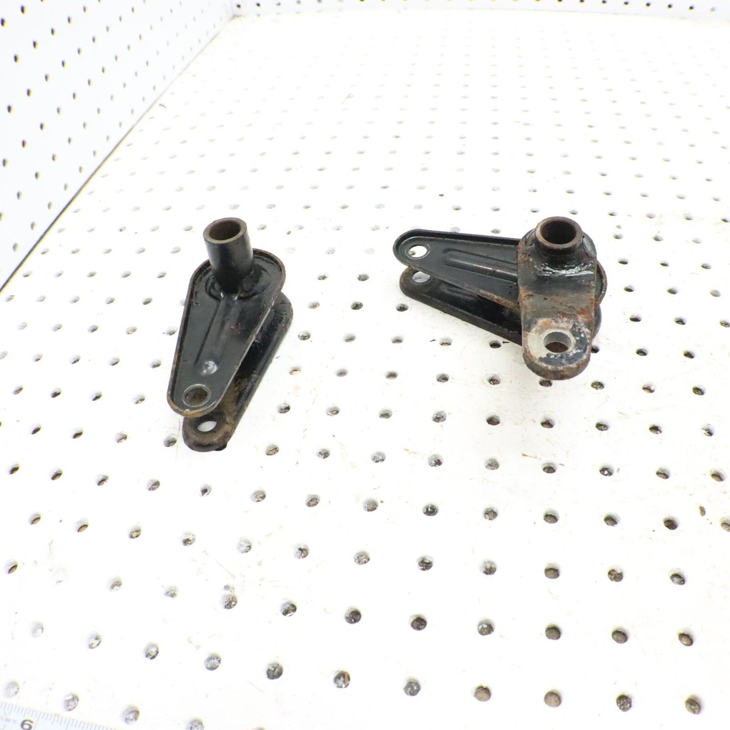 2002 ARCTIC CAT ZR 500  ARM STEERING PIVOT 0705-210  ; 0705-258