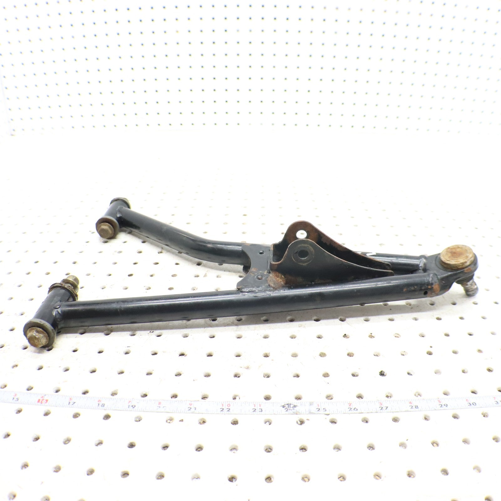 2009 Polaris Sportsman Xp 850 Front Upper Left Control Arm 1017260-067 1025617