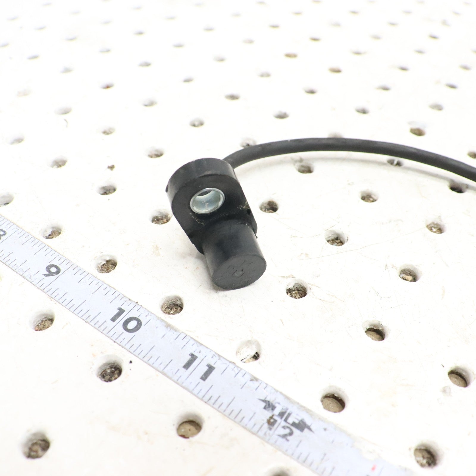 2007 Polaris Iq 600 Speed Sensor Speedometer Sensor 2410376