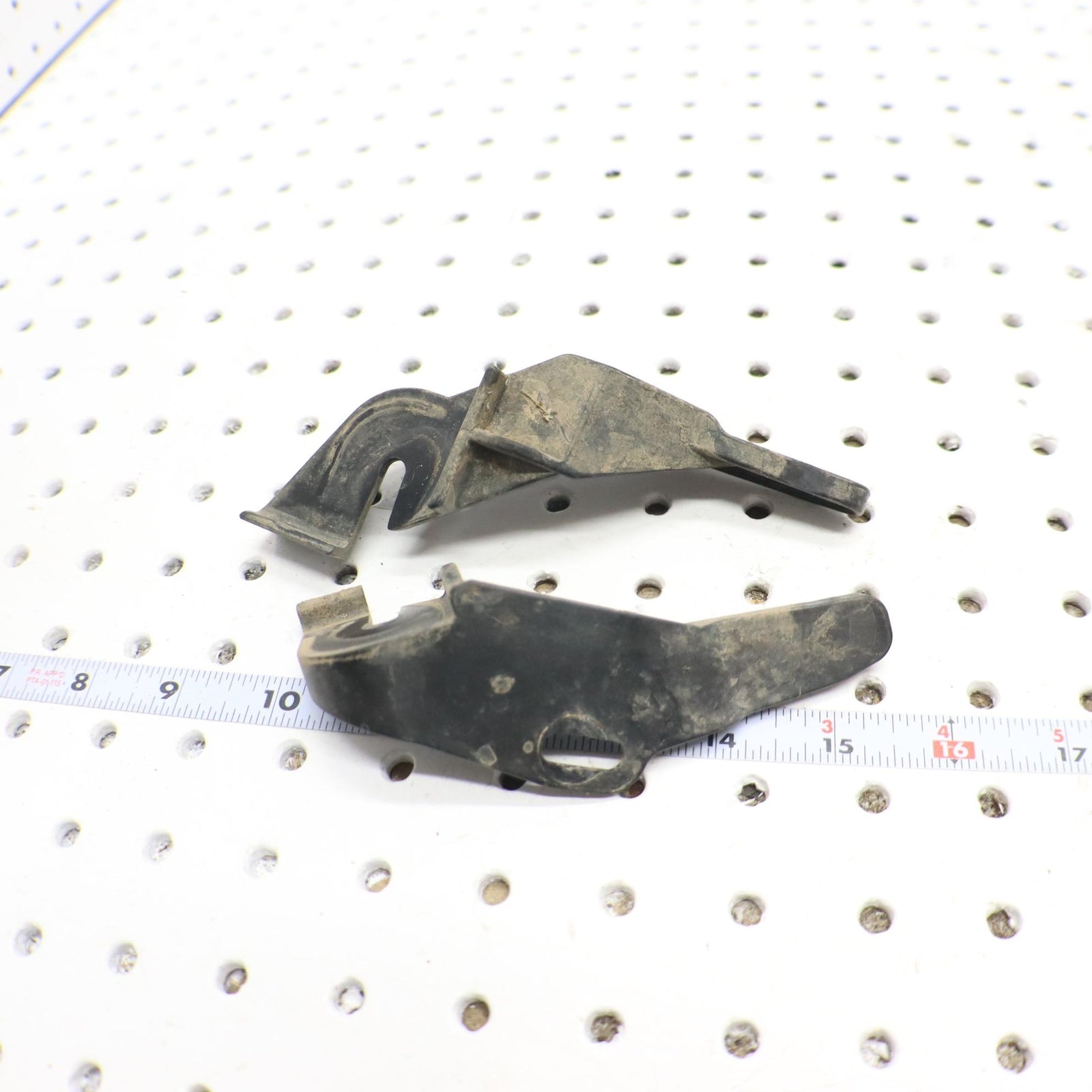 2016 POLARIS SPORTSMAN 570 SEAT BASE MOUNT BRACKET 5452276 5452277