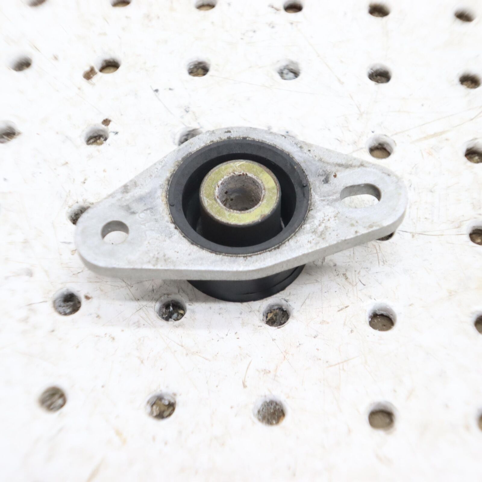 2015 POLARIS SWITCHBACK 800 MOTOR ENGINE MOUNT 3022713; 3023293