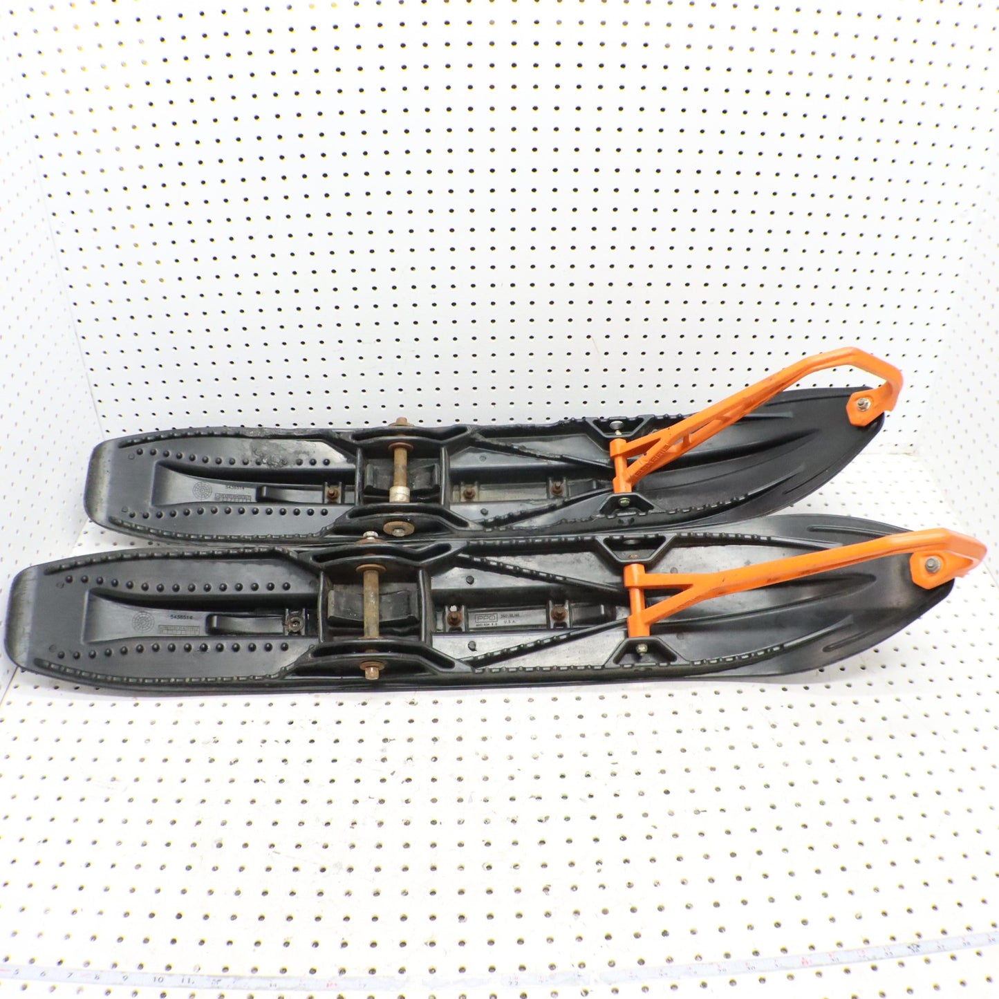 2017 Polaris Pro Rmk 800 Skis 1823660-070; 5435681-647