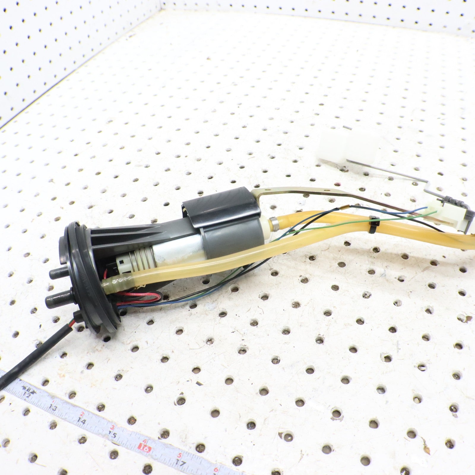 2016 Polaris Rush 800 Fuel Pump 2205700; 2211624