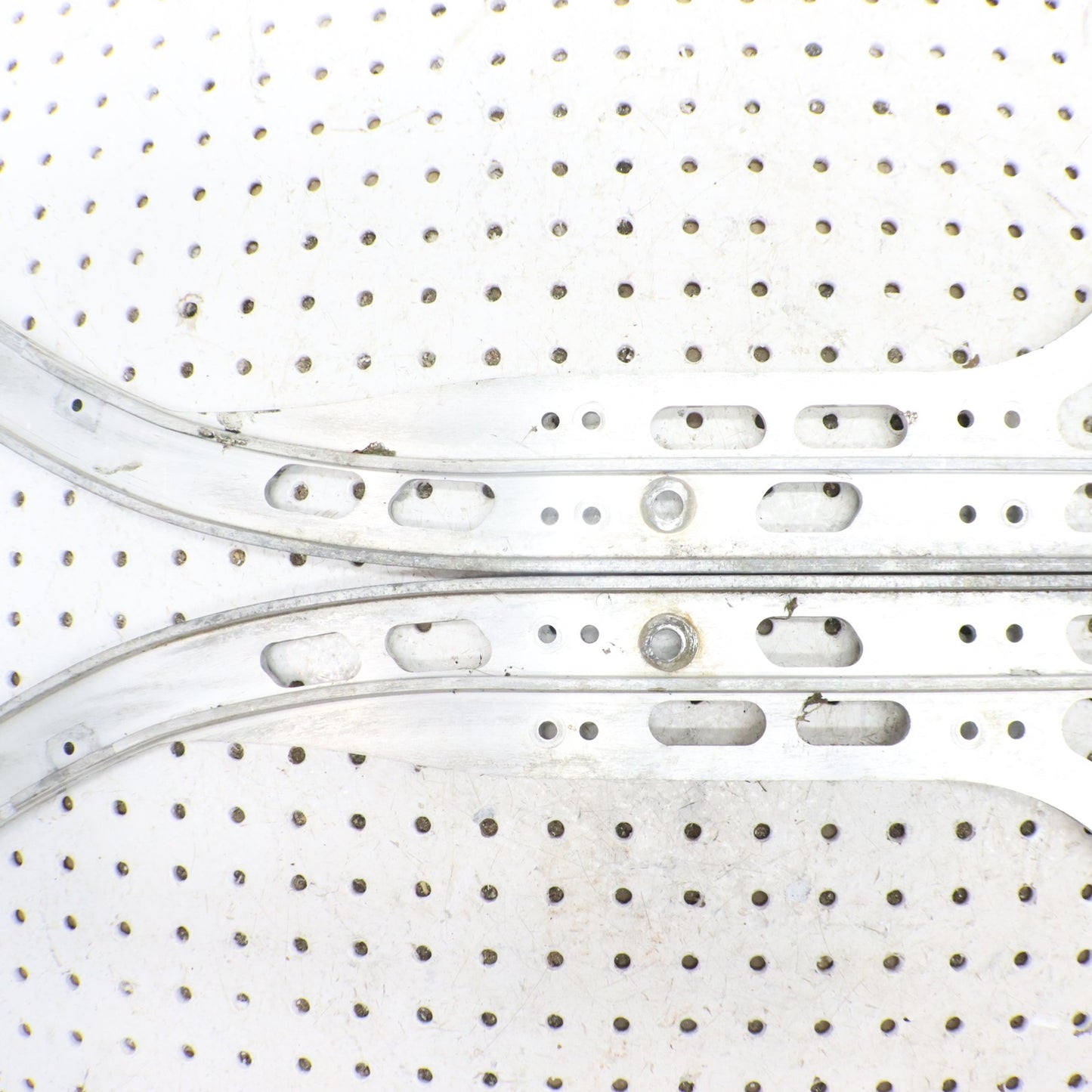 2016 Polaris Rush 800 Slide Rails L & R 1543566-309 ; 1543567-309 GOOD!