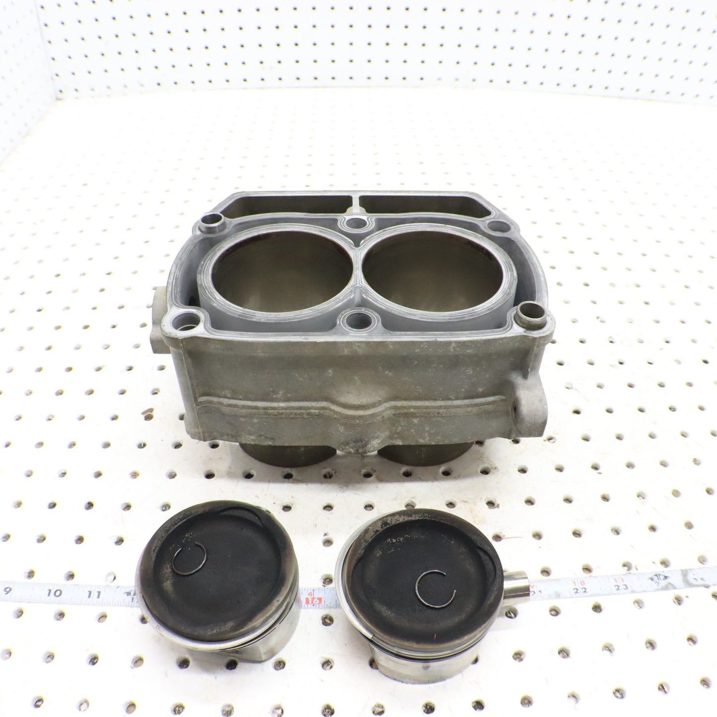 2008 Polaris Sportsman 800 Cylinder & PISTONS 2202696; 2203911