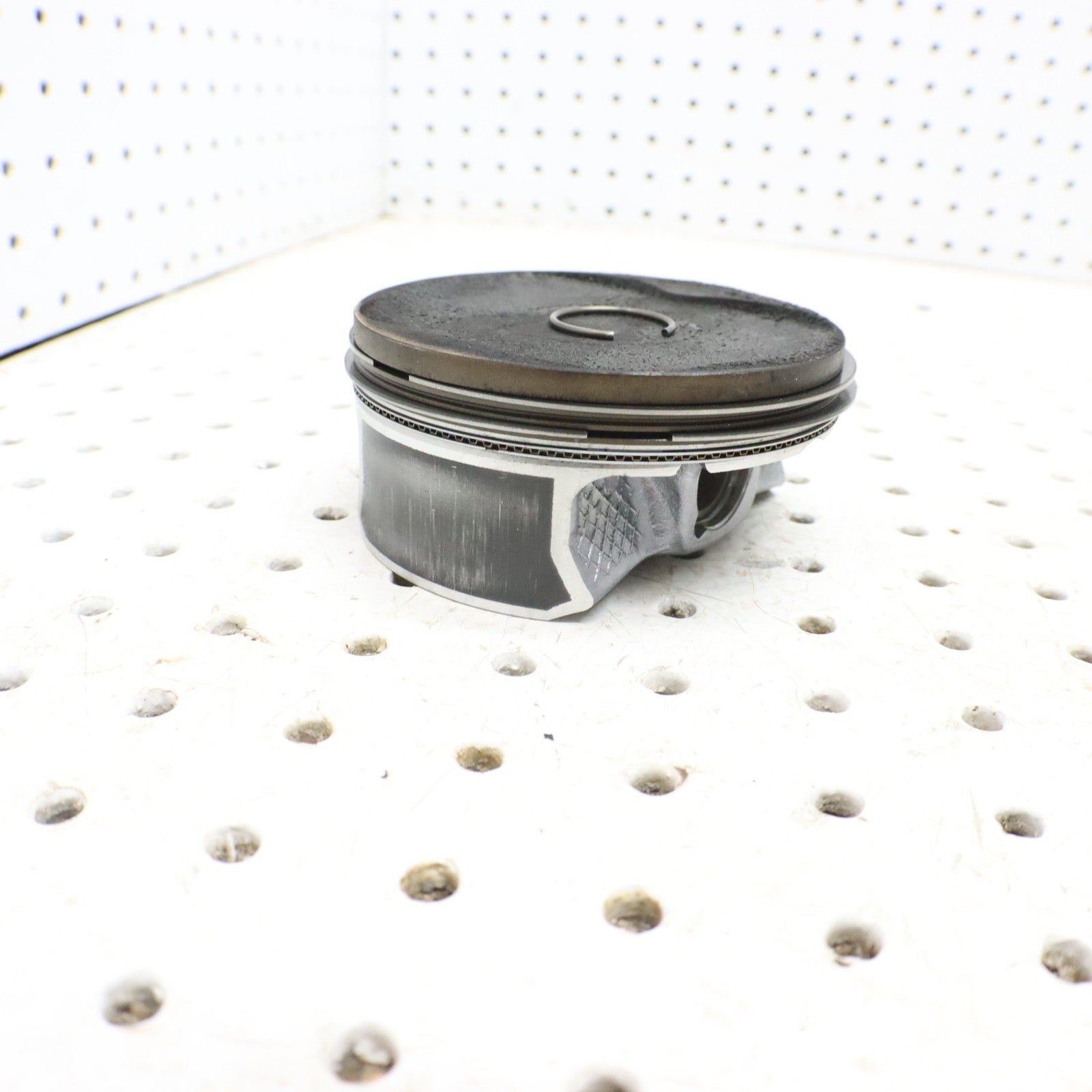 2016 Polaris Sportsman 570 Piston 2204960