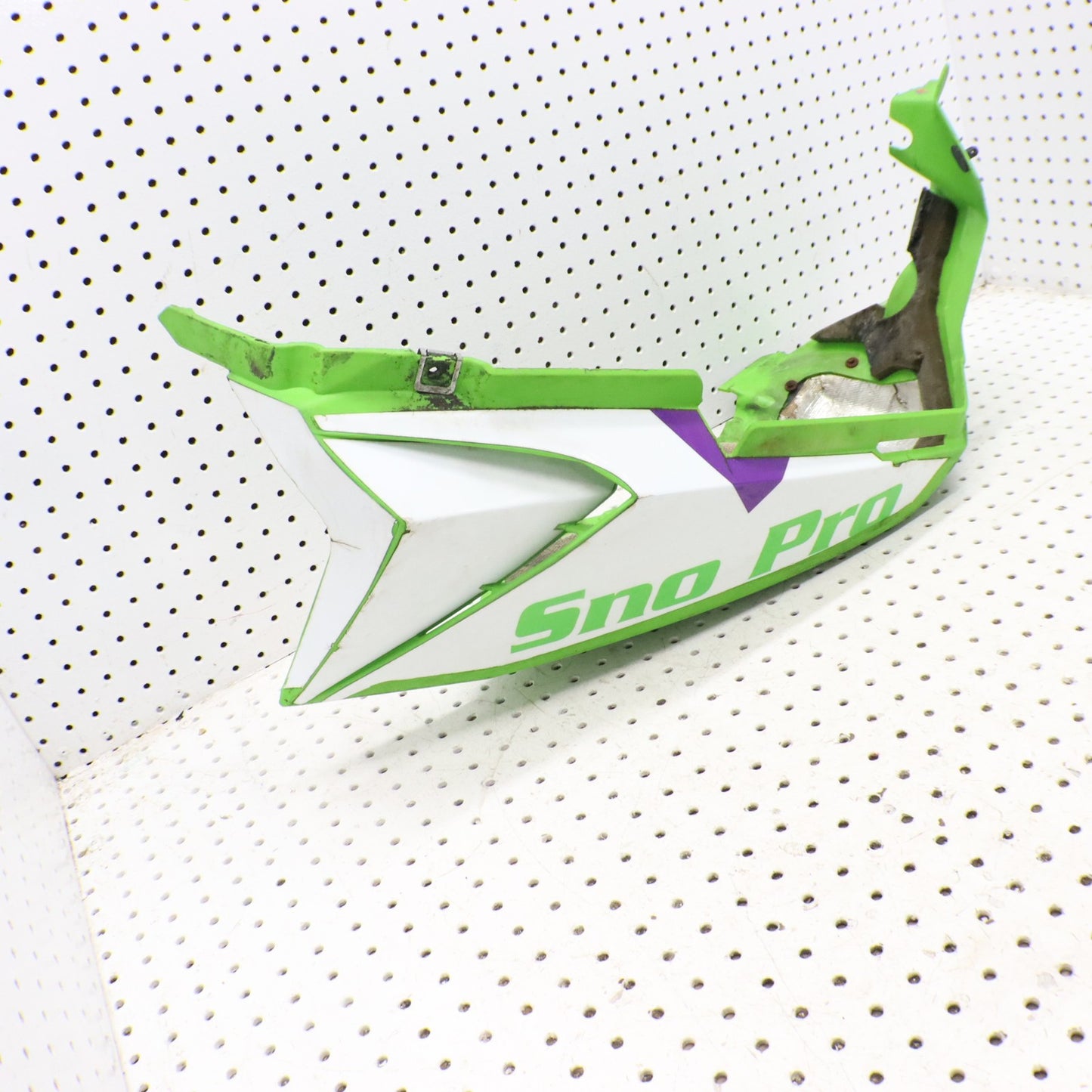 2016 Arctic Cat M8000 Fender Bellypan Right 4718-668; 4718-220