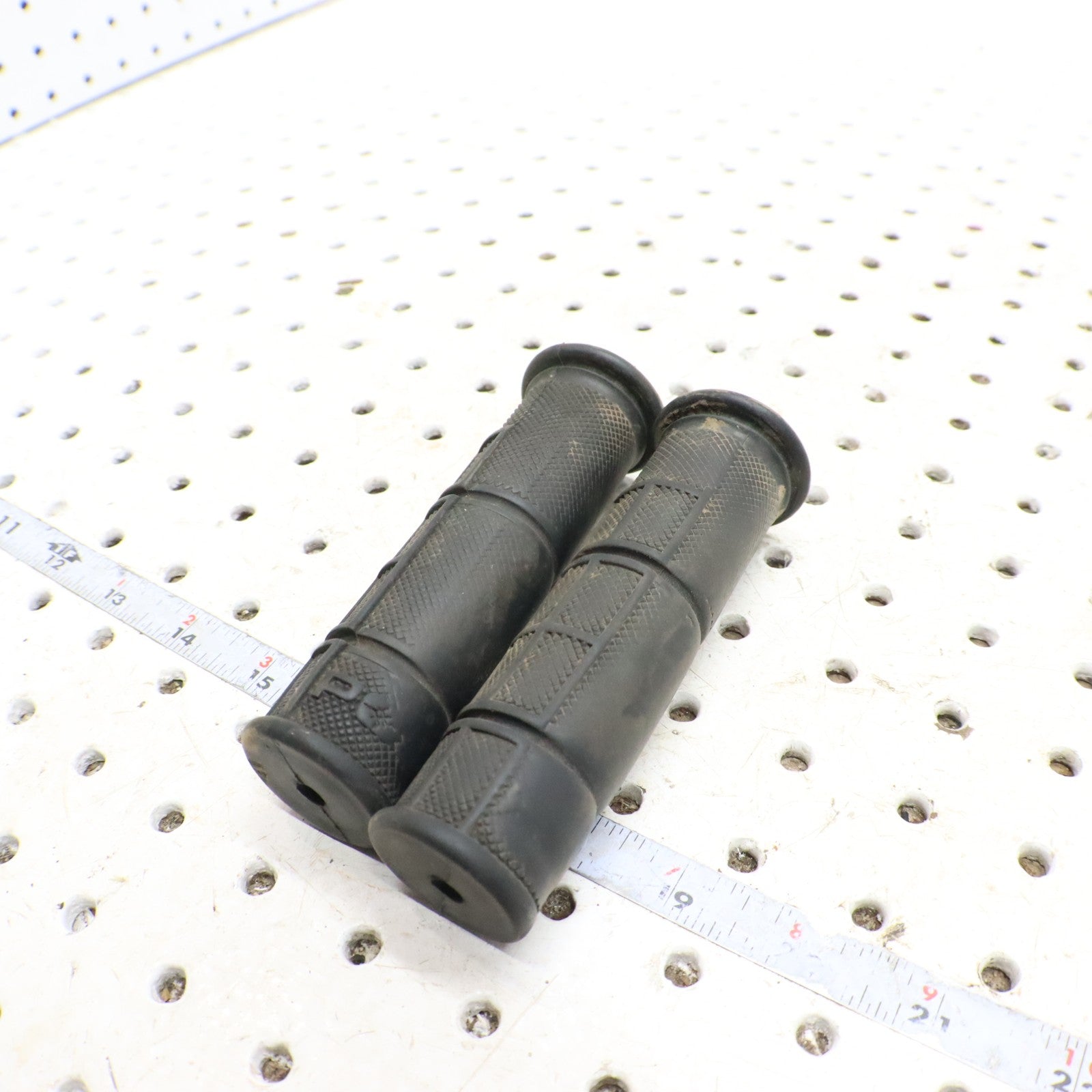 2015 Polaris Sportsman 570 Handlebar Grips 5413578-070