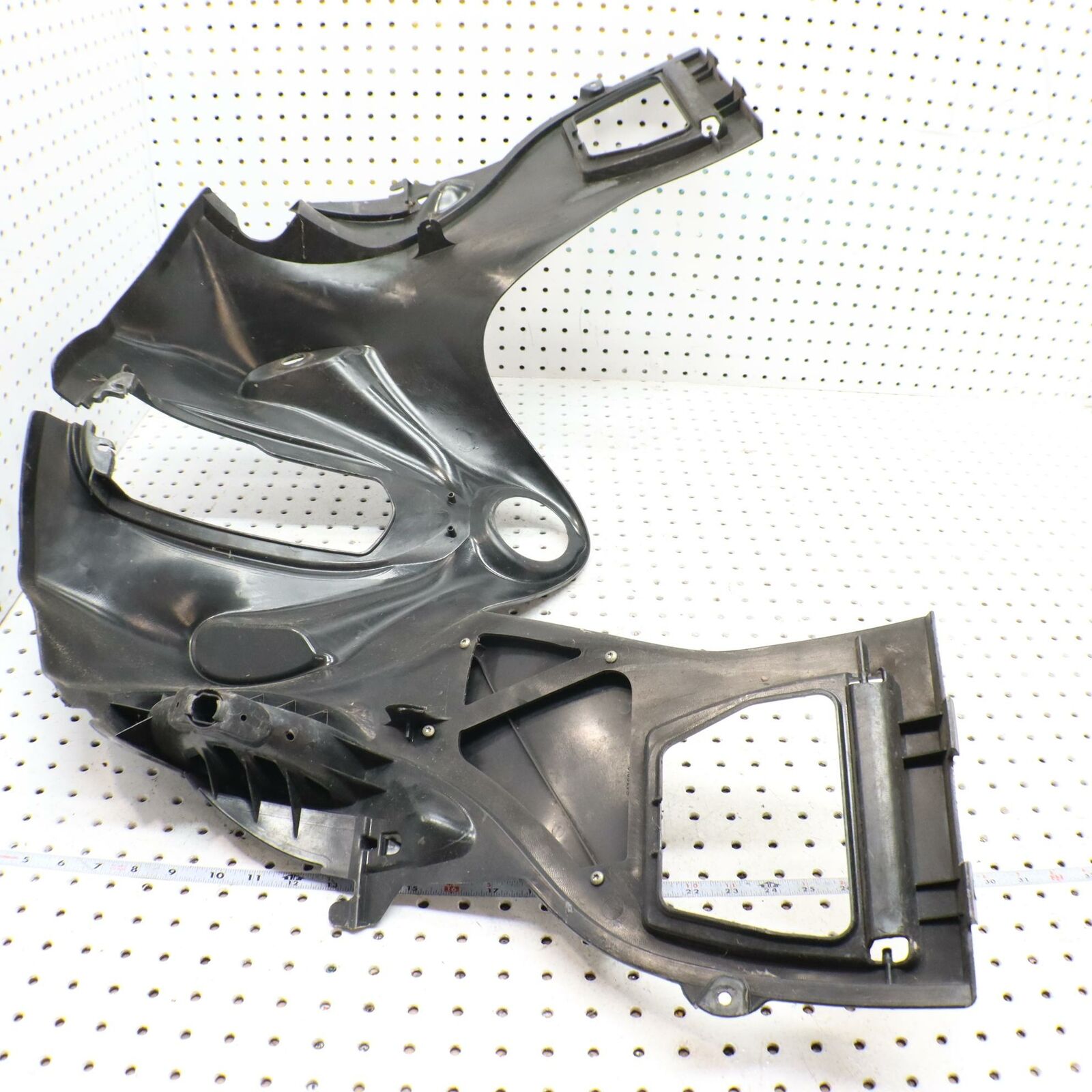2006 POLARIS SWITCHBACK CONSOLE GAS TANK COVER VENT PANEL 2633156-070