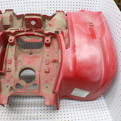 2013 YAMAHA GRIZZLY 700 REAR FENDER CAB 1HP-F1600 RED