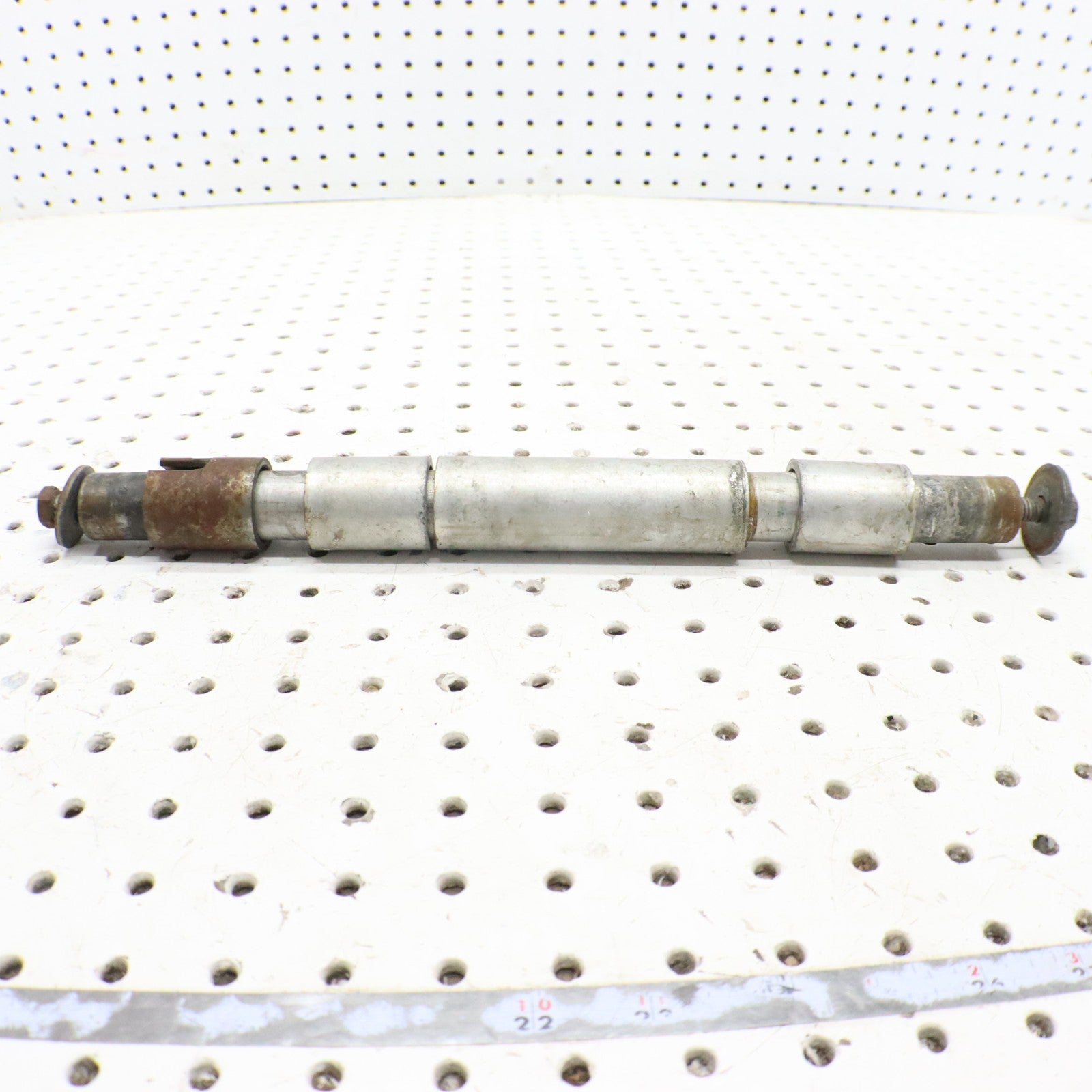 1995 Polaris Xcr 600 Rear Suspension Cross Axle Shaft 5020722; 5010169; 1594021